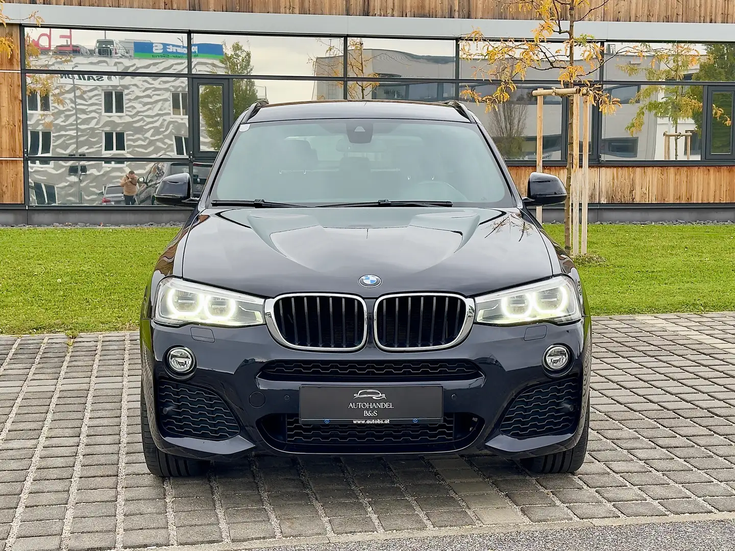 BMW X3 xDrive 20d Aut. *M-PAKET, LED, KAMERA, NAVI* Schwarz - 2