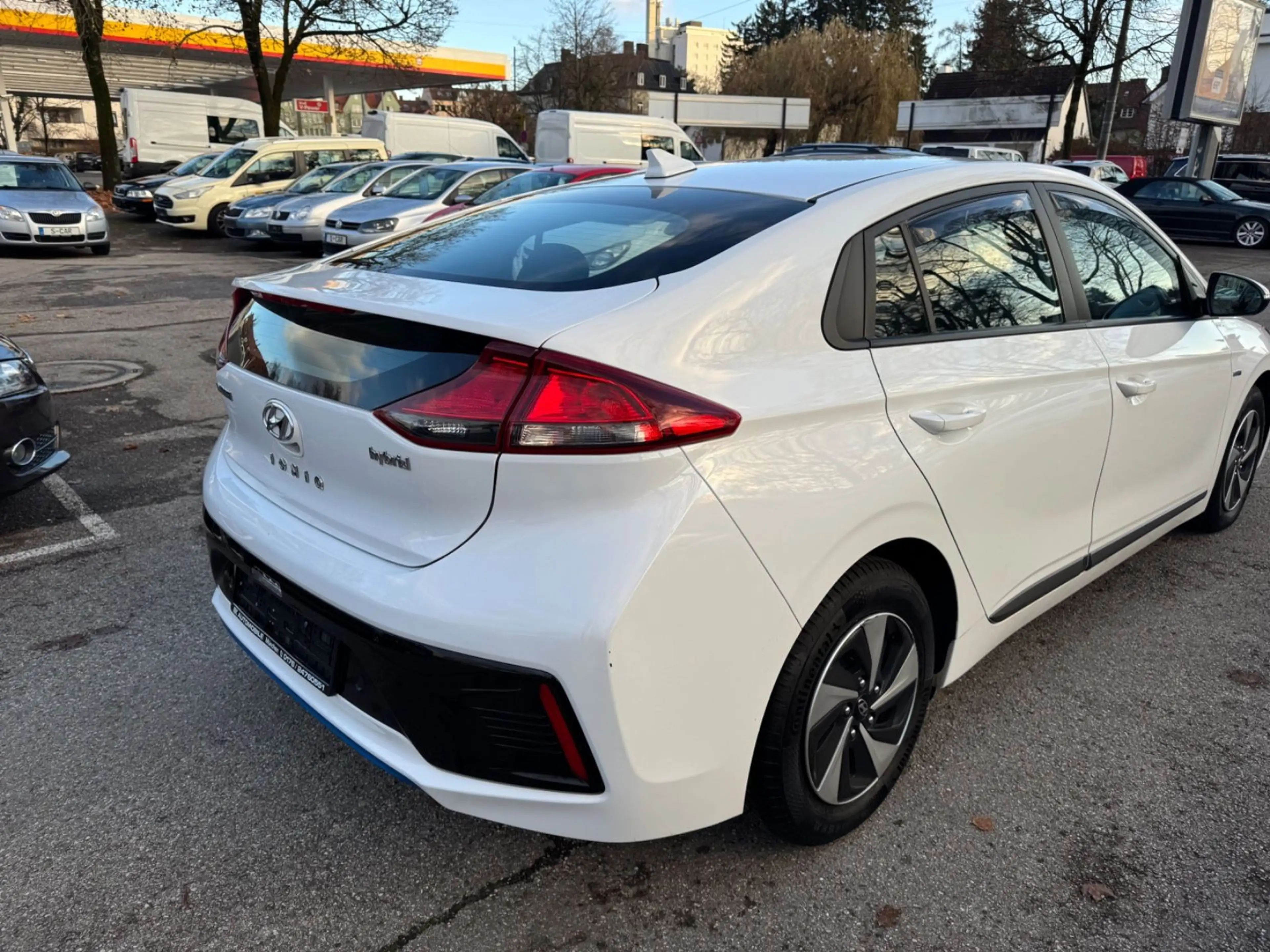 Hyundai IONIQ Ioniq Benzin Hybrid Aut Kamera — photo 8