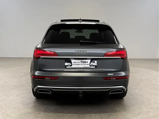 Audi Q5 view 9