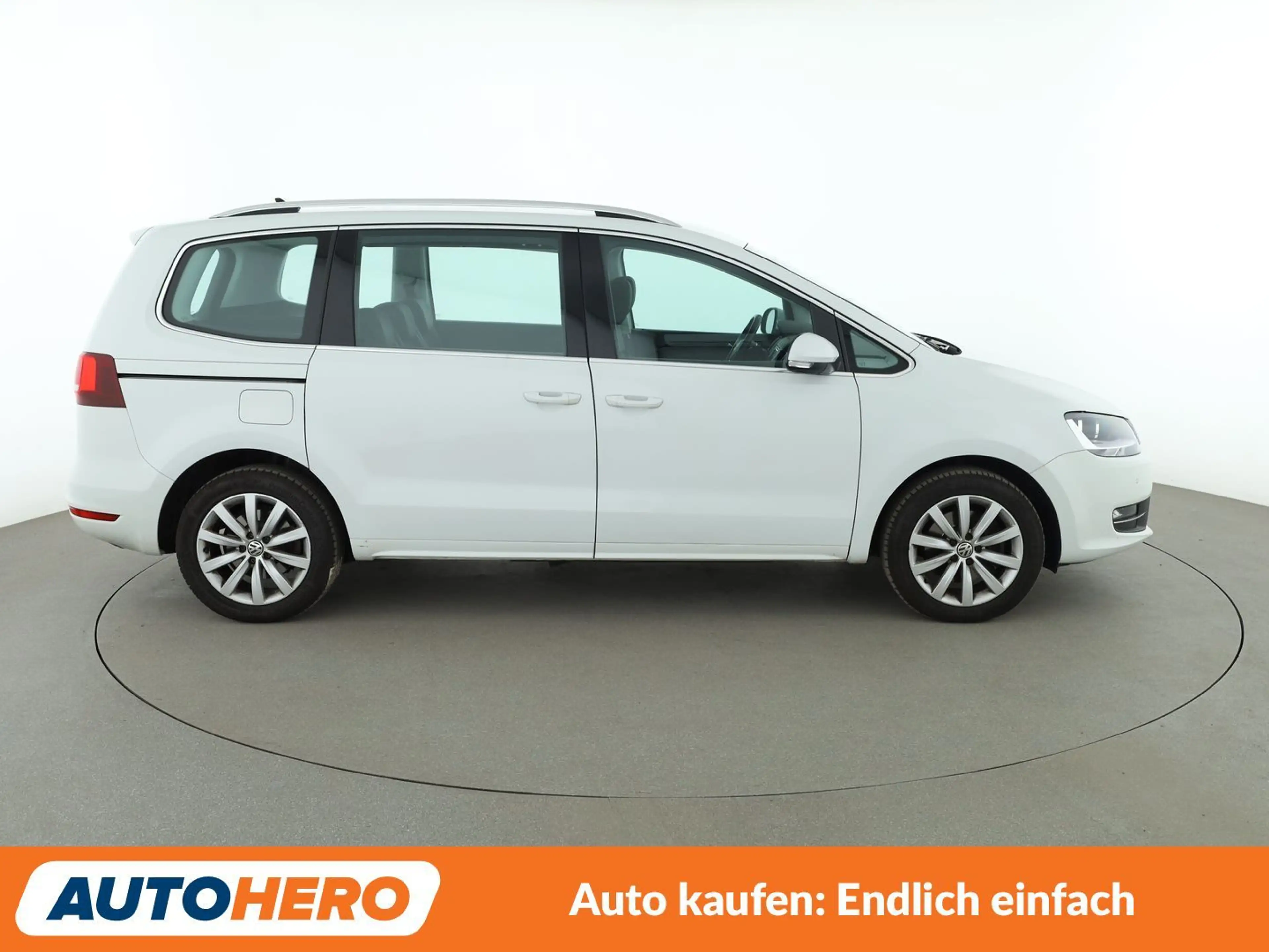 Volkswagen Sharan 1.4 TSI Highline BlueMotion Tech*NAVI*CAM* — photo 7