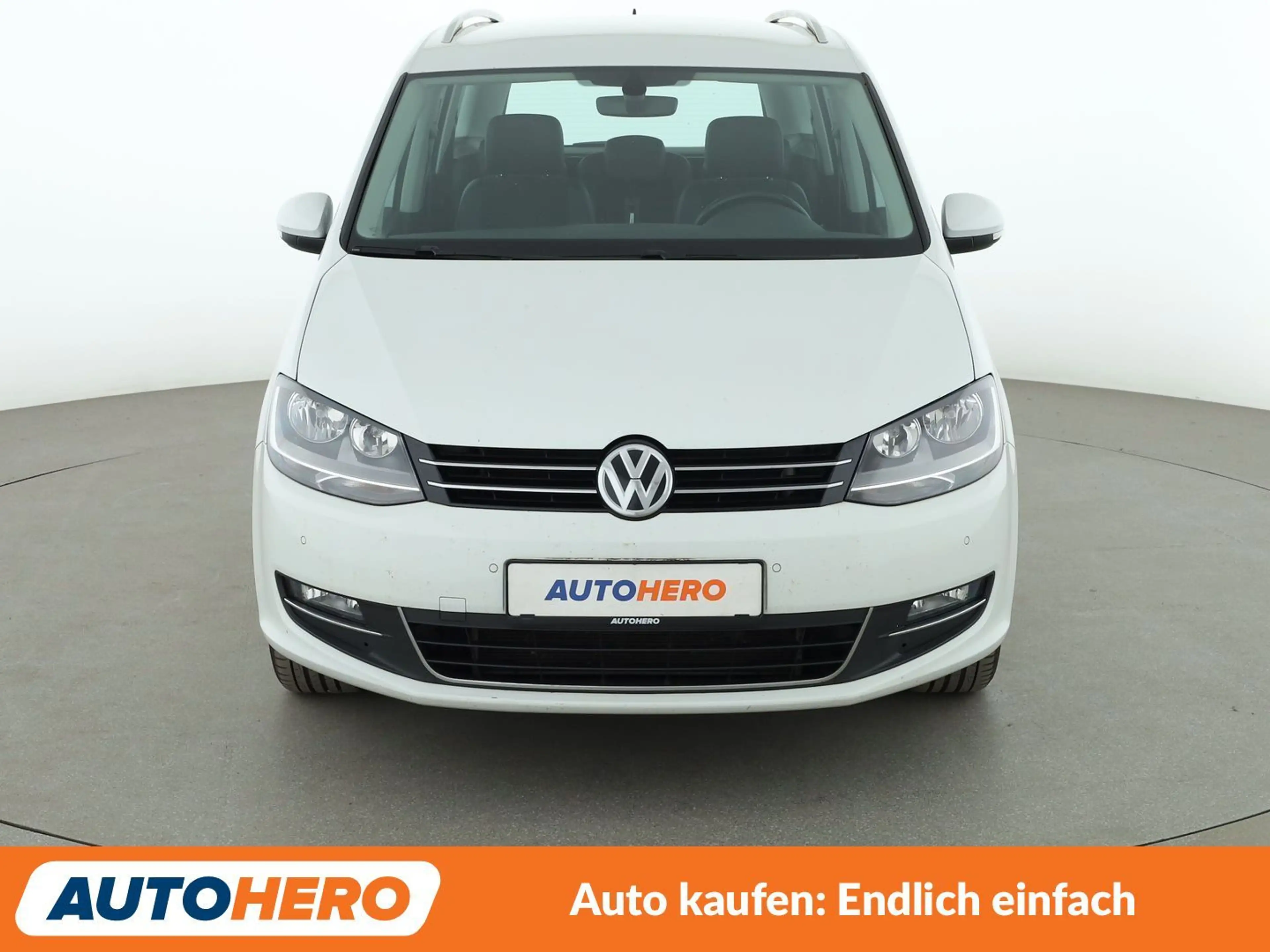Volkswagen Sharan 1.4 TSI Highline BlueMotion Tech*NAVI*CAM* — photo 9