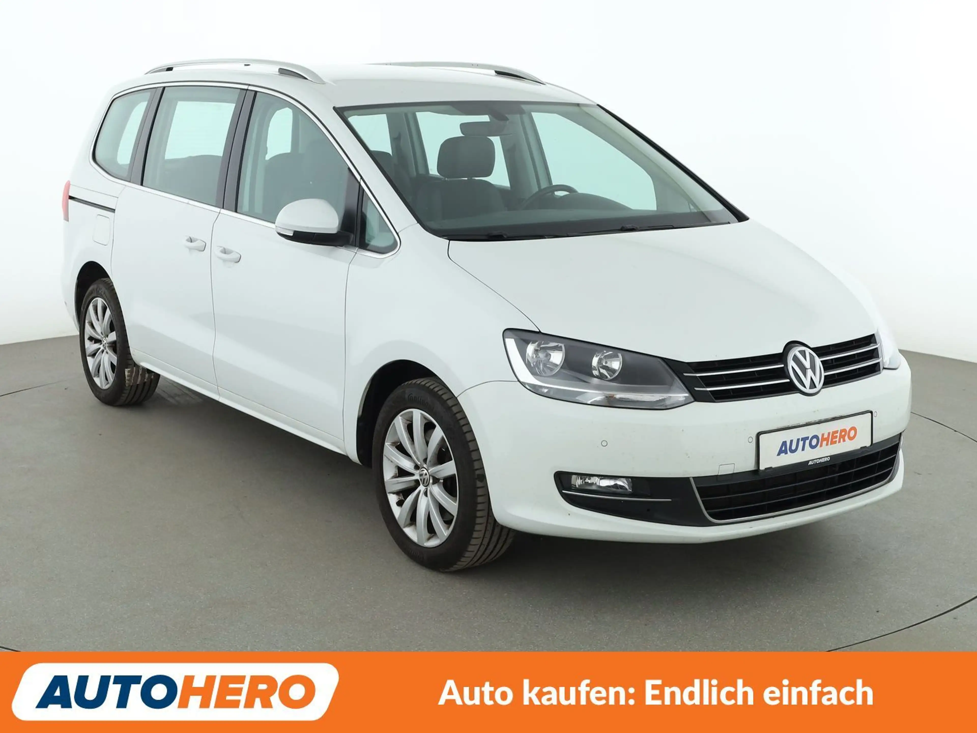 Volkswagen Sharan 1.4 TSI Highline BlueMotion Tech*NAVI*CAM* — photo 8