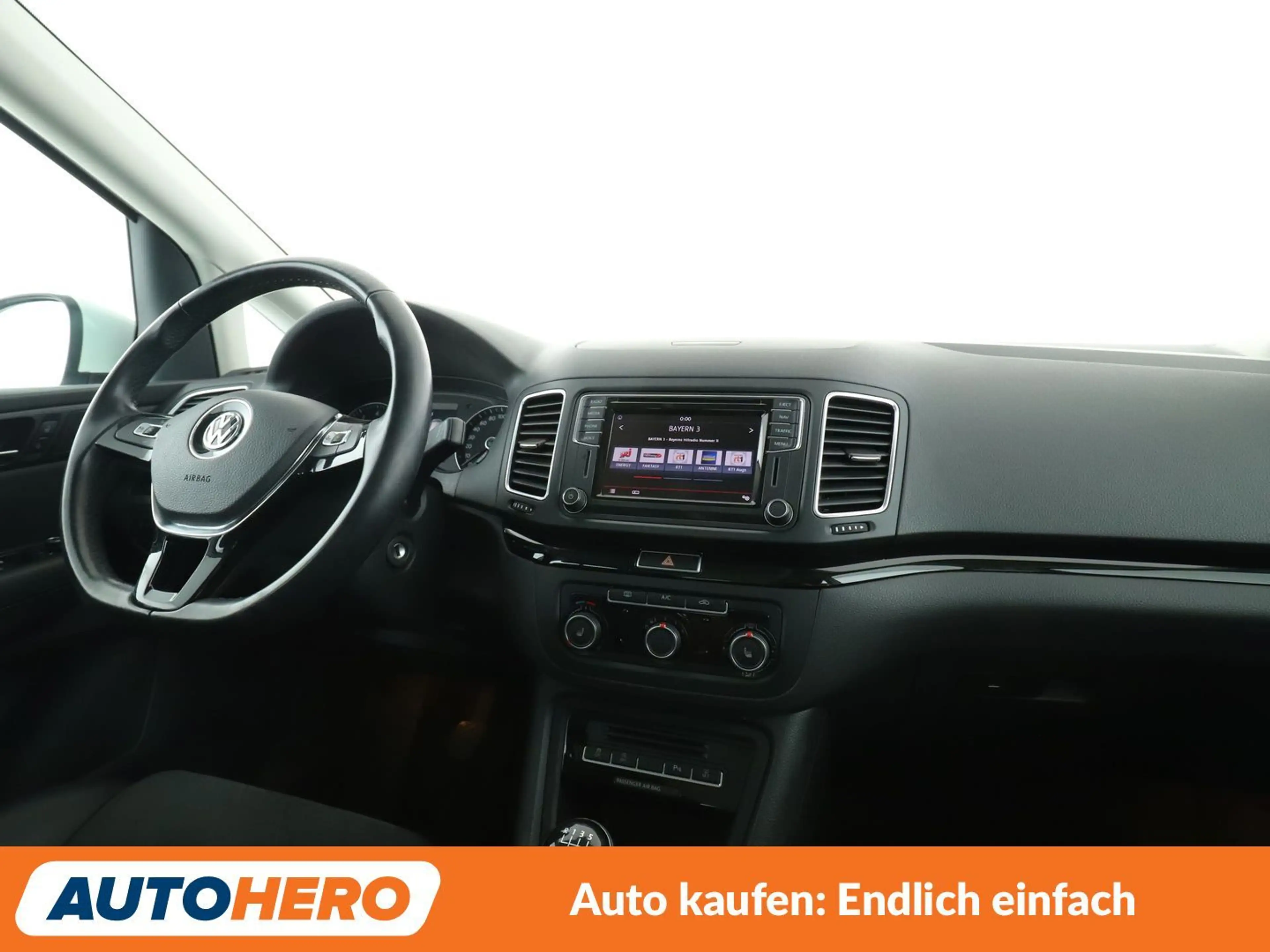 Volkswagen Sharan 1.4 TSI Highline BlueMotion Tech*NAVI*CAM* — photo 13