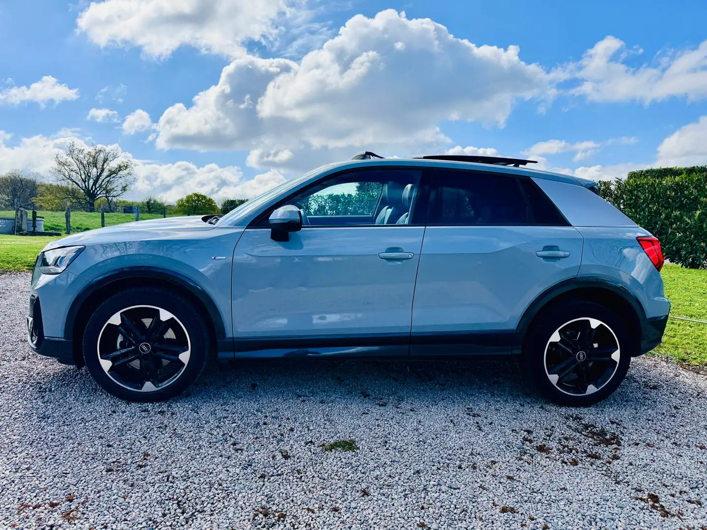 Audi Q2 Q2 35 TDI Adrenalin S tronic 110kW Adrenalin Gris - 2