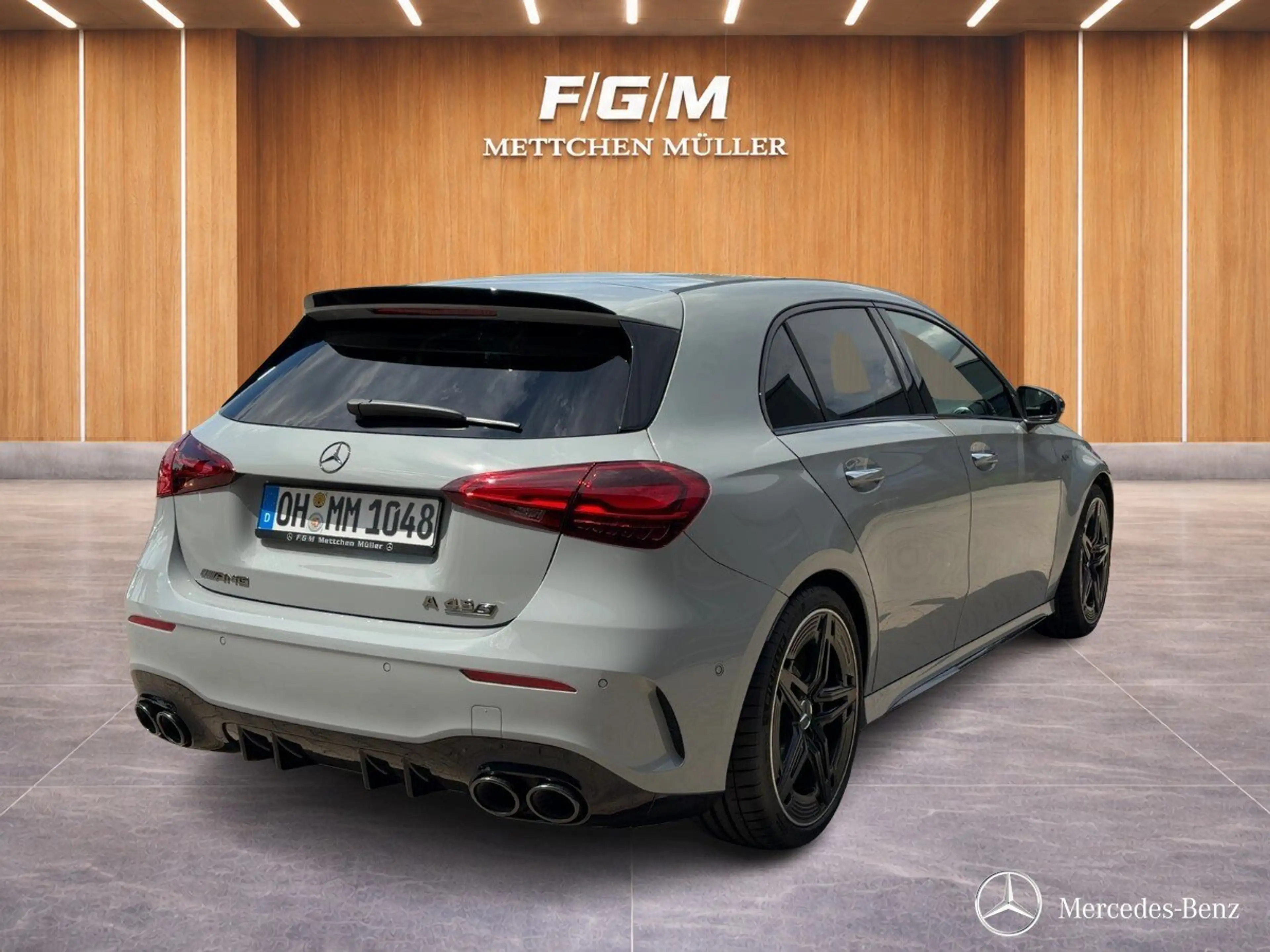 Mercedes-Benz A 45 AMG A 45S Distr/PanoD/KeyG/360/Burm/Memory/Multibeam — photo 3