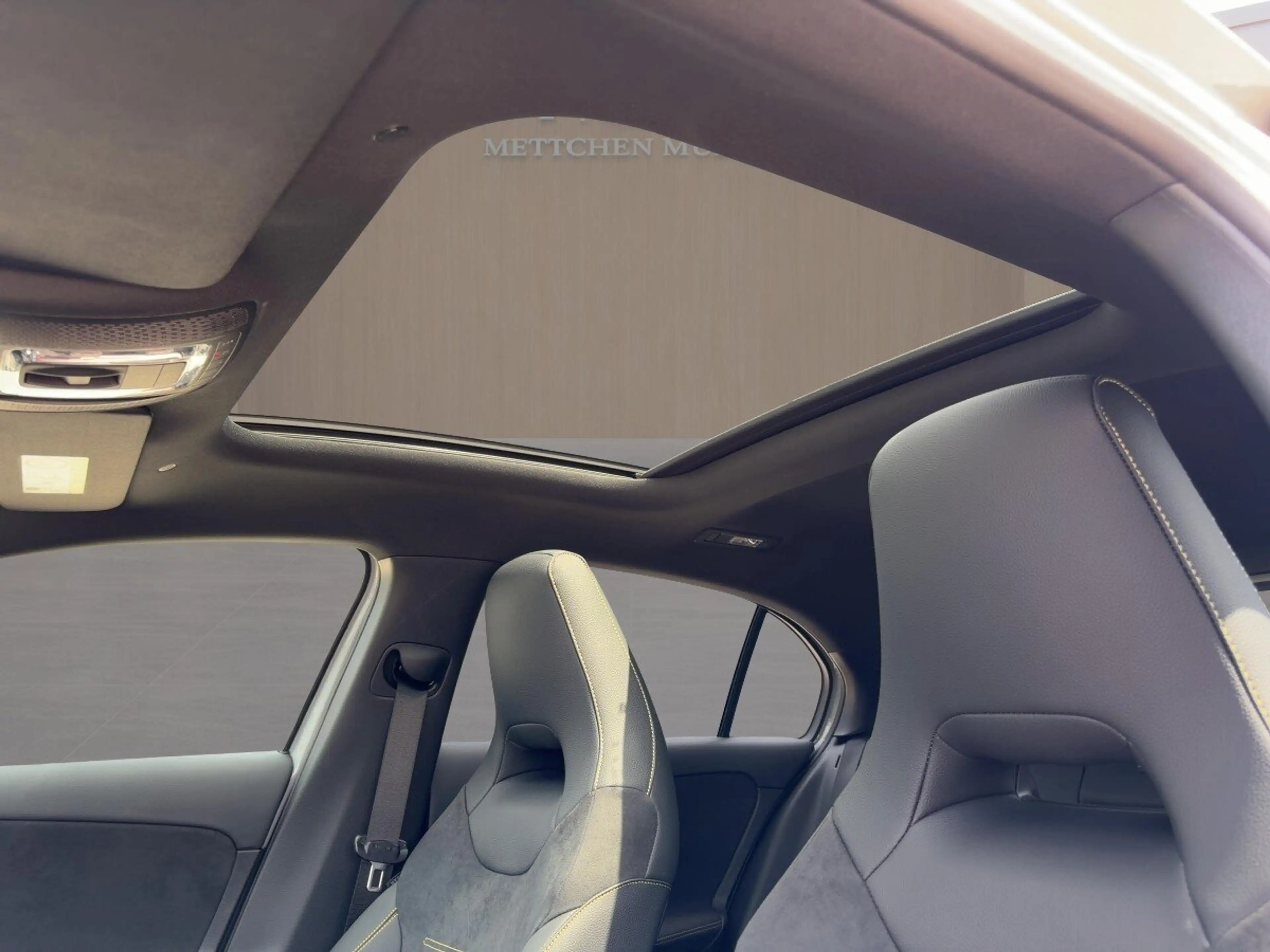 Mercedes-Benz A 45 AMG A 45S Distr/PanoD/KeyG/360/Burm/Memory/Multibeam — photo 13