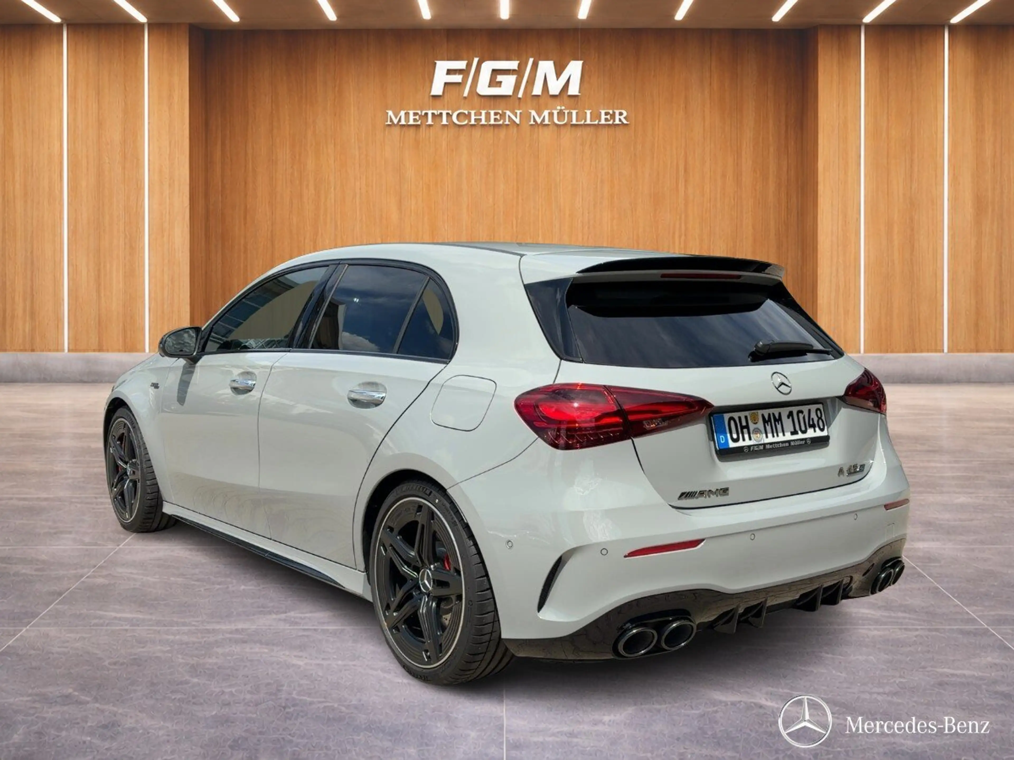 Mercedes-Benz A 45 AMG A 45S Distr/PanoD/KeyG/360/Burm/Memory/Multibeam — photo 2