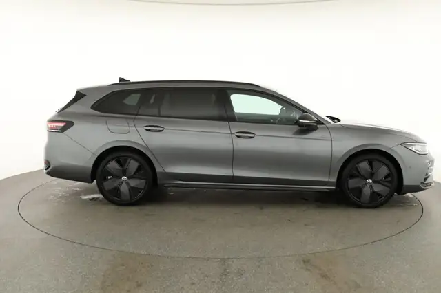 Volkswagen Passat Variant 2.0 TDI 142 kW 4Motion R-Line DSG 4M Black, AHK... Ansicht 22