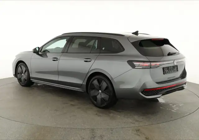 Volkswagen Passat Variant 2.0 TDI 142 kW 4Motion R-Line DSG 4M Black, AHK... Ansicht 3