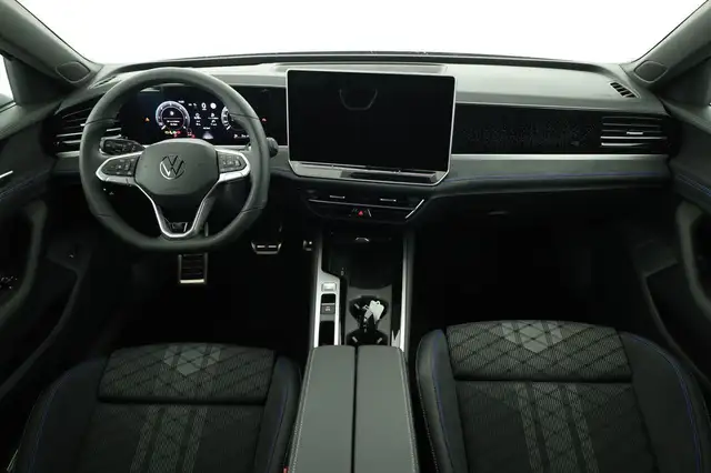 Volkswagen Passat Variant 2.0 TDI 142 kW 4Motion R-Line DSG 4M Black, AHK... Ansicht 4