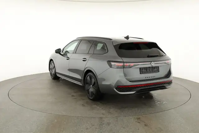 Volkswagen Passat Variant 2.0 TDI 142 kW 4Motion R-Line DSG 4M Black, AHK... Ansicht 38