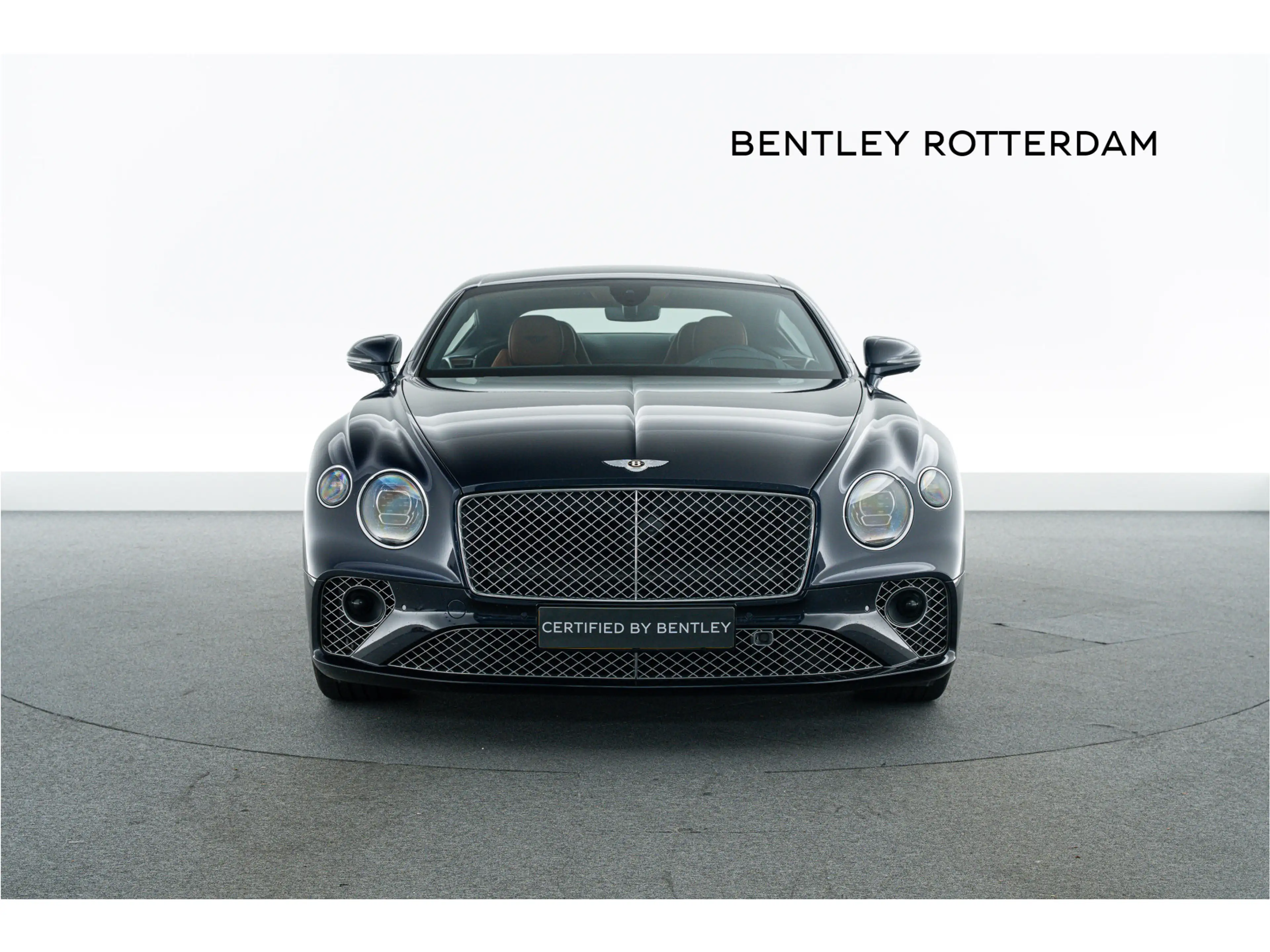 Bentley Continental GT V8 MY2020 — photo 4