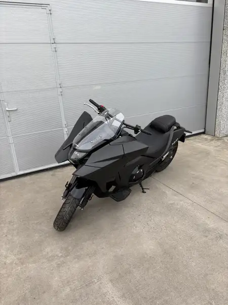 Honda NM4 Vultus - foto 6