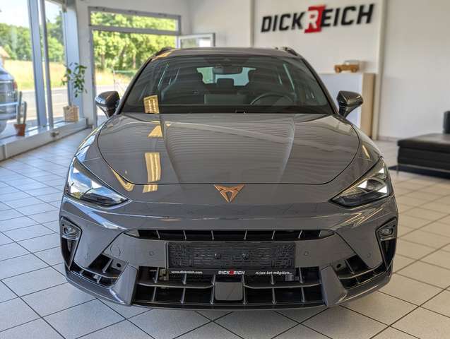 CUPRA Leon 2.0 TSI 4D VZ Matrix Pano Sennheiser AHK 19