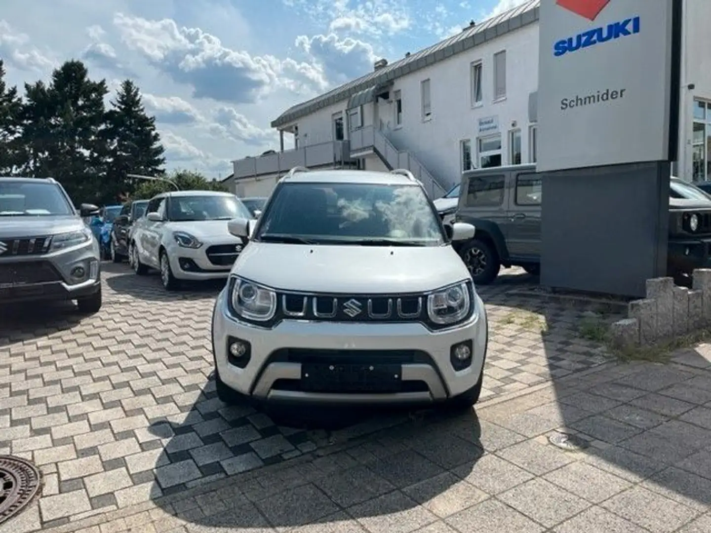 Suzuki Ignis 1.2 DUALJET HYBRID Comfort+ Weiß - 2