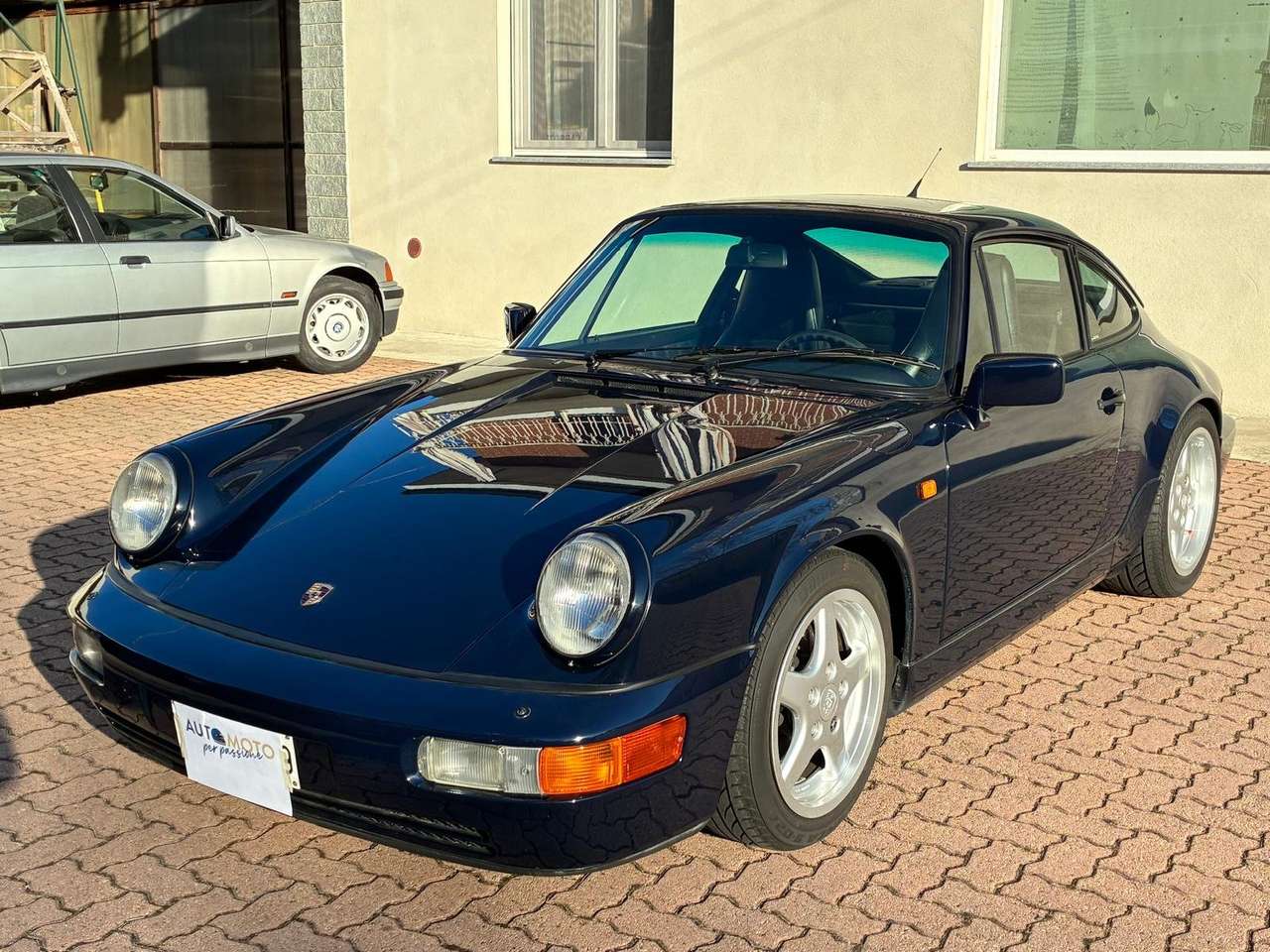 Porsche 911 CARRERA 4