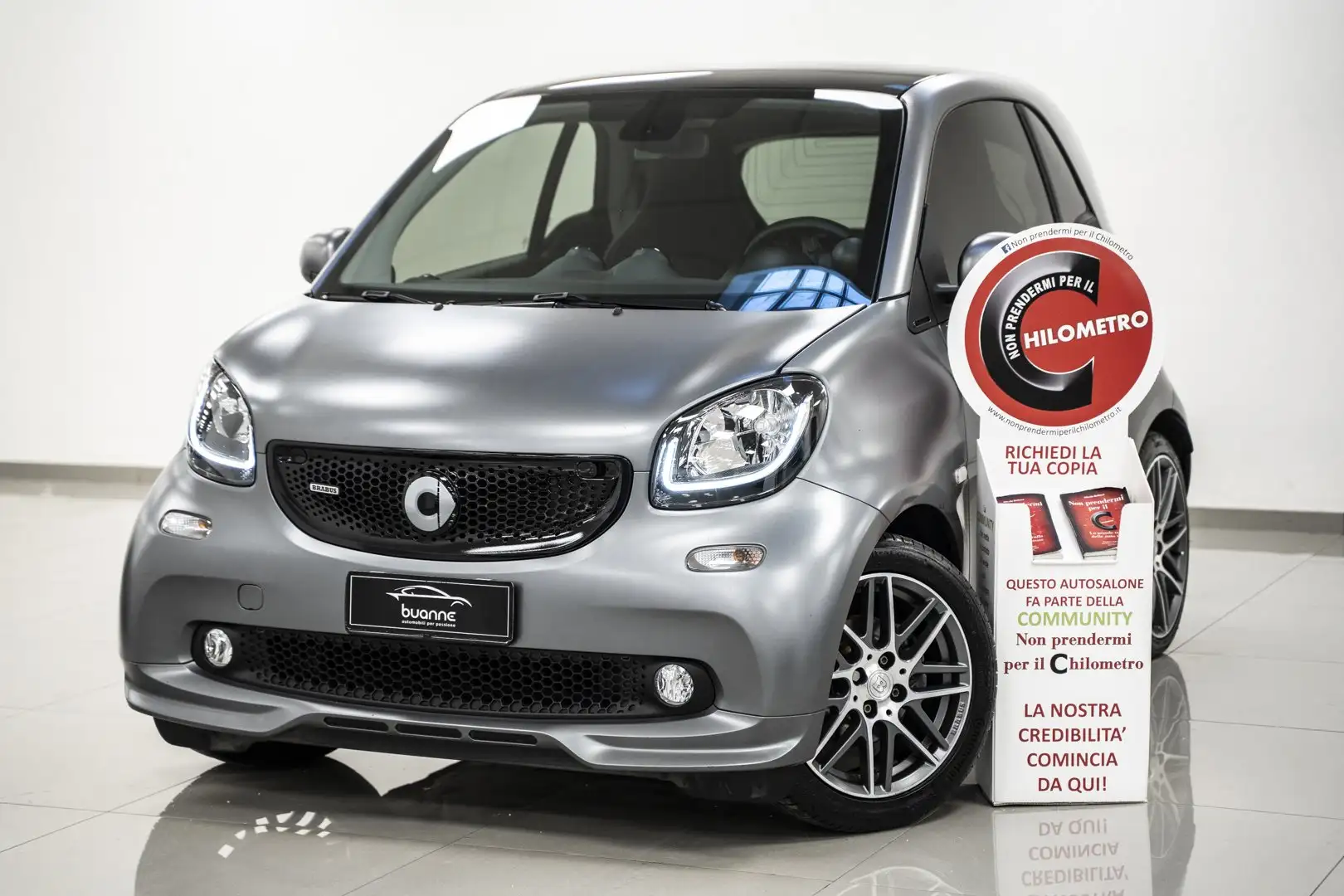 smart forTwo 0.9 t Brabus Xclusive 109cv twinamic Jbl Km Certif Grijs - 1