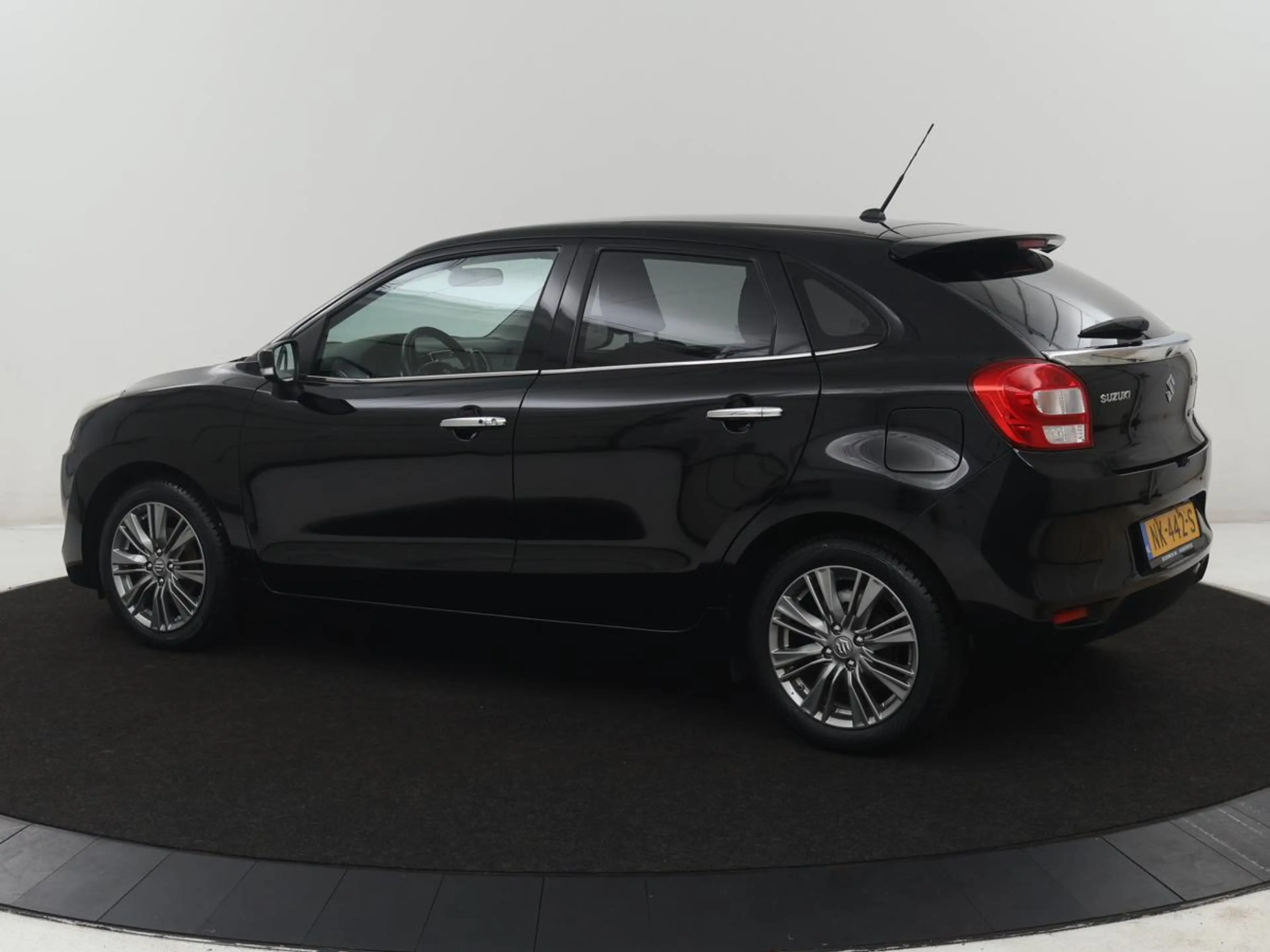 Suzuki Baleno 1.2 Smart Hybrid High Executive | Adaptive cruise — photo 2