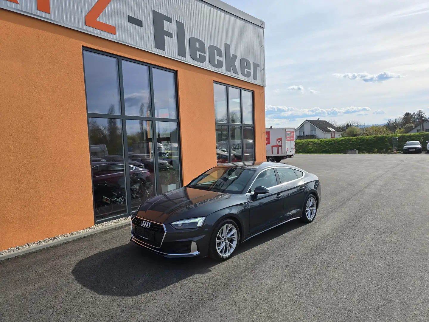Audi A5 40 TFSI advanced S-tronic Grau - 1