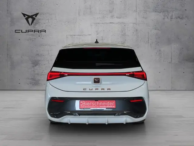 Cupra Born view 9