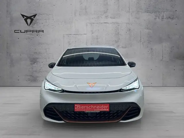 Cupra Born view 2