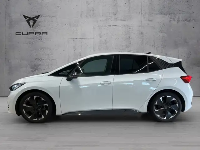 Cupra Born view 4