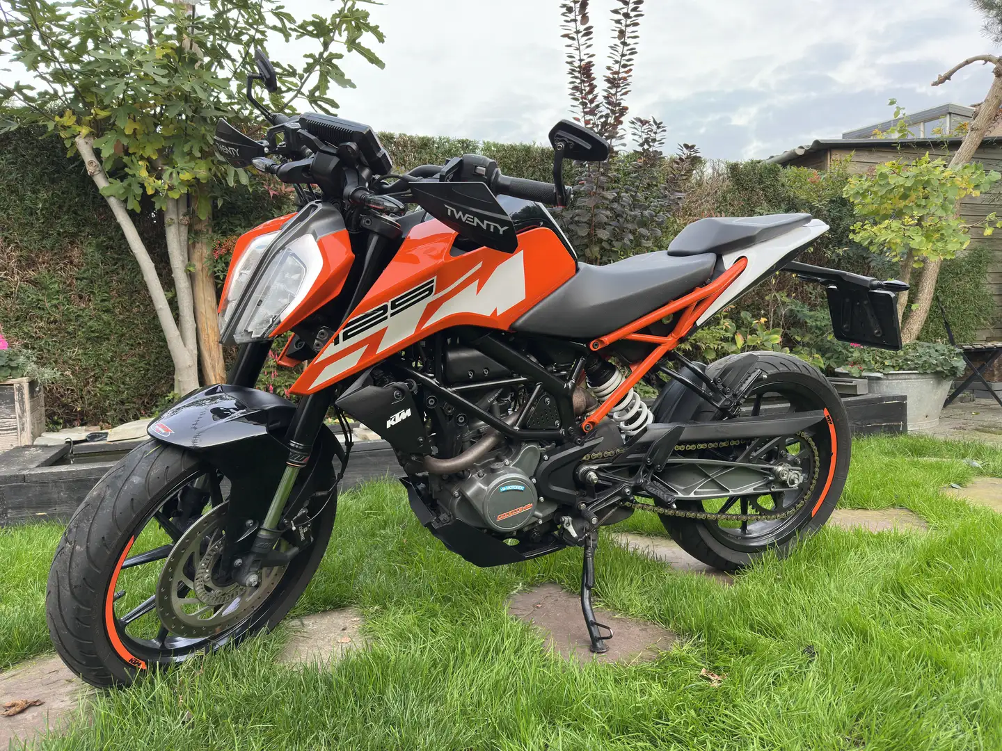 KTM Duke 125 - 1