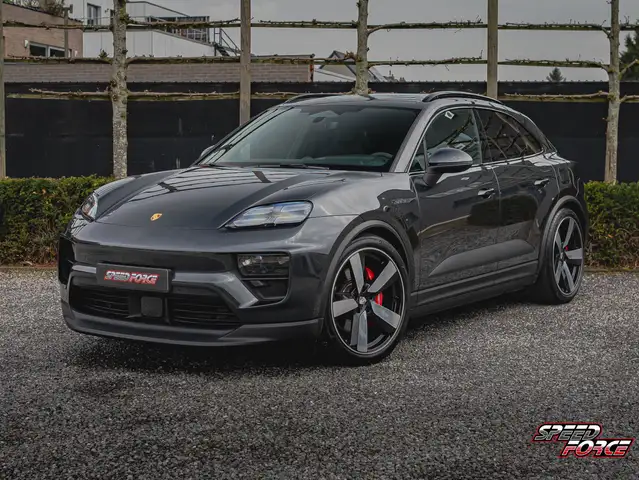 Porsche Macan 4S EV | 22" | Panodak | BOSE | Massagefunctie voor