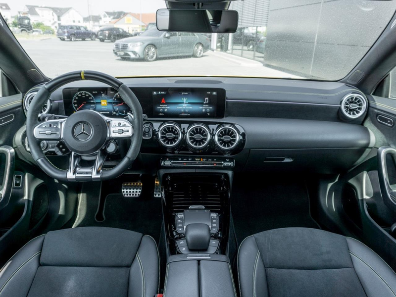 Mercedes-Benz CLA 45 AMG S 4M+ SB Night Kamera Easy-Pack — photo 12