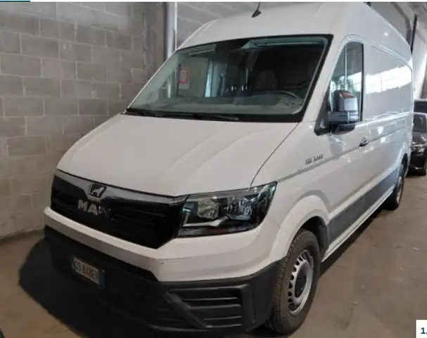 Volkswagen Crafter view 3