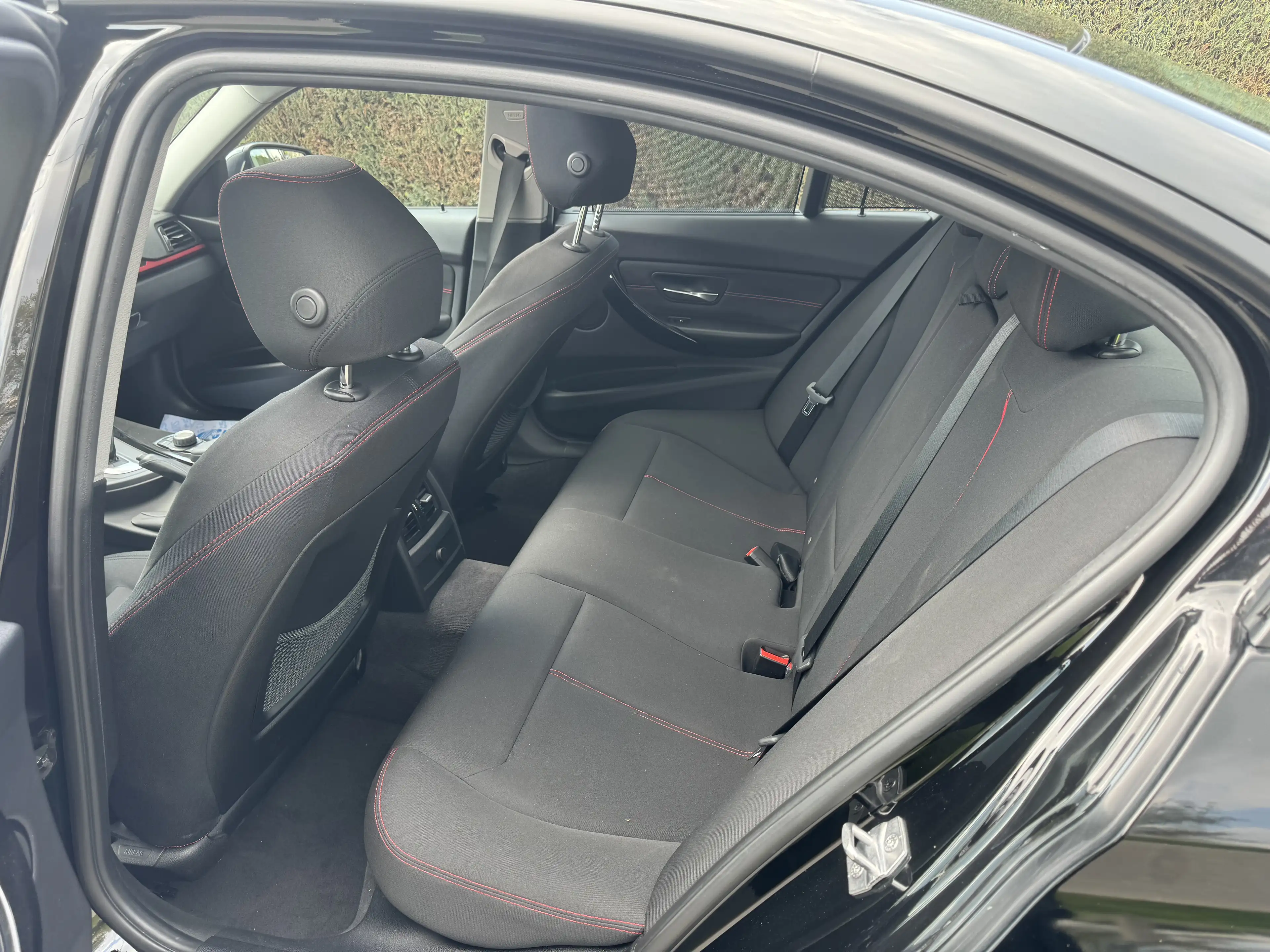 BMW 328 IAs only export BMW 328i | 90.000 km | 245pk | Nieuwstaat | 2014 | only export — photo 9
