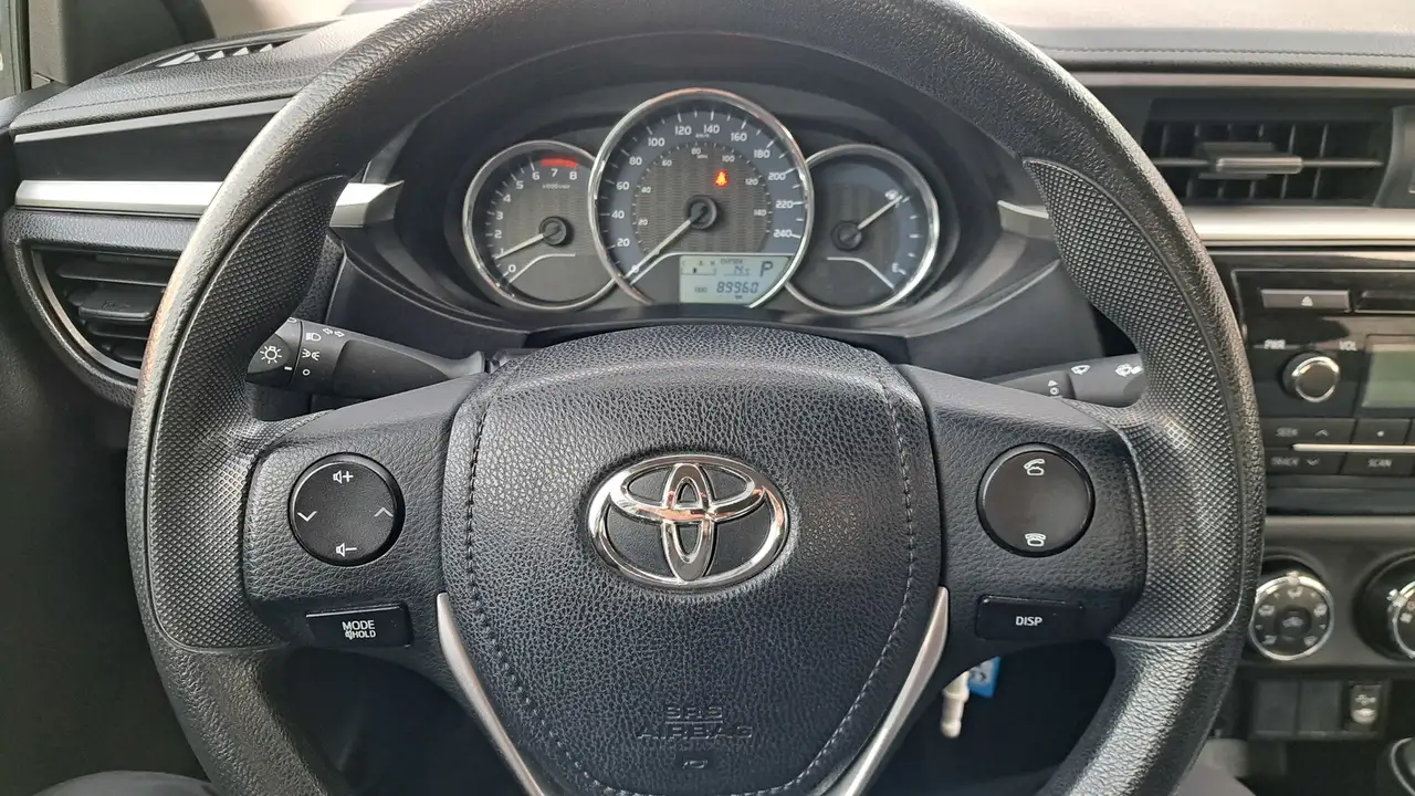 Toyota Corolla снимка Toyota Corolla