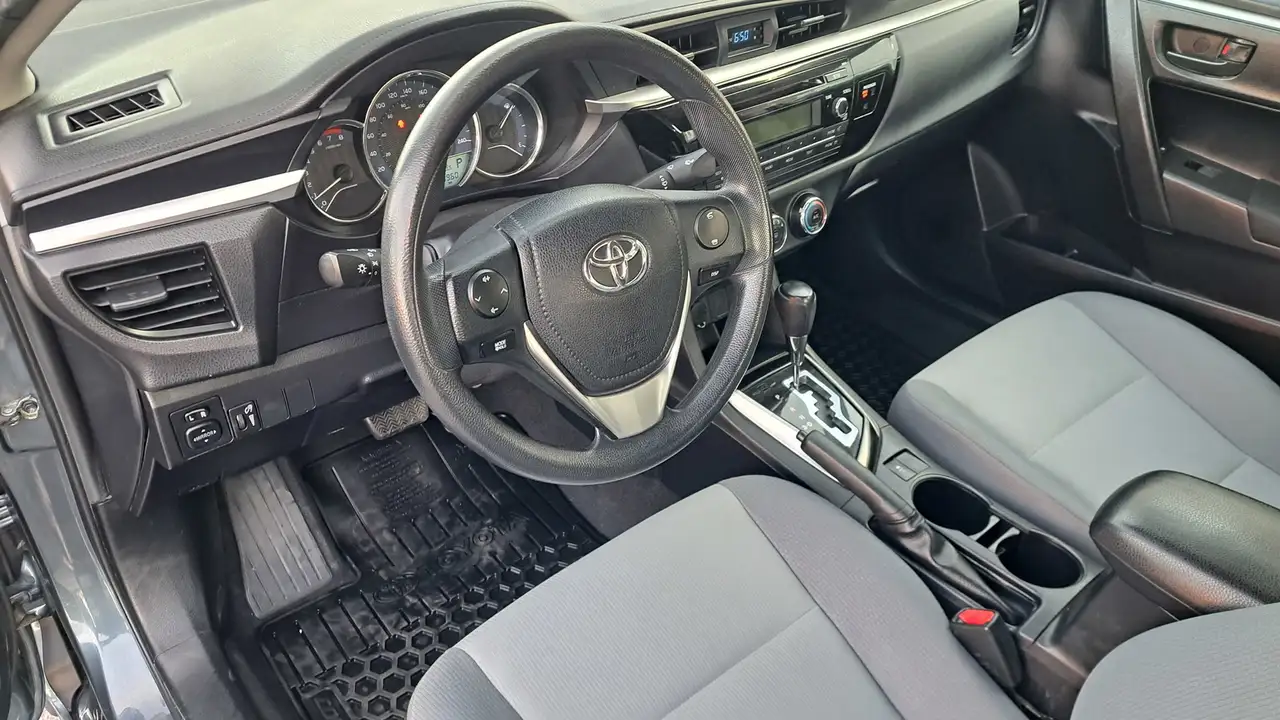 Toyota Corolla снимка Toyota Corolla