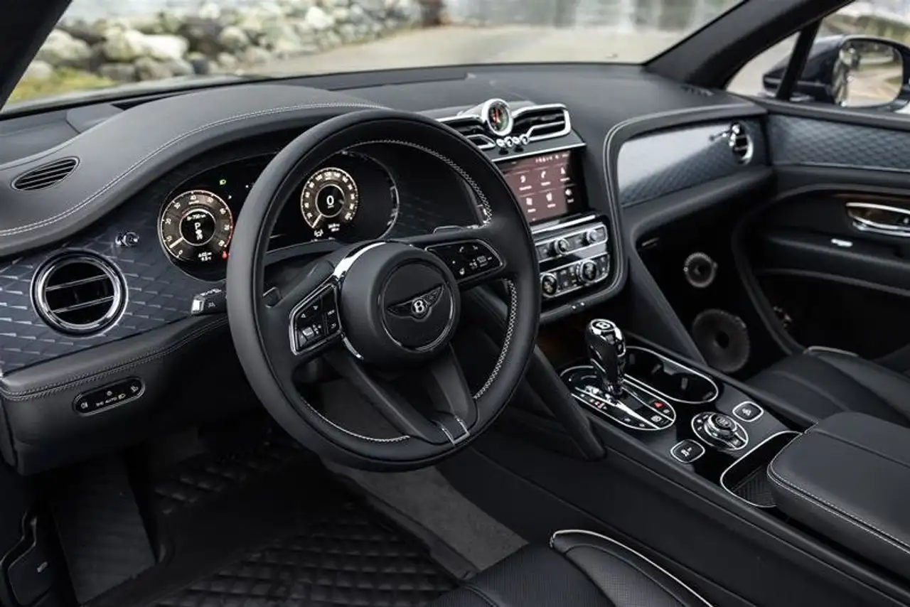 Bentley Bentayga снимка Bentley Bentayga