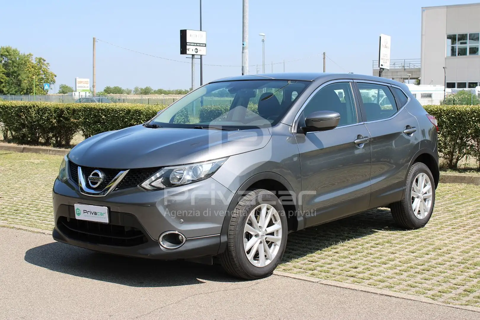 Nissan Qashqai Qashqai 1.5 dCi Acenta Silber - 1