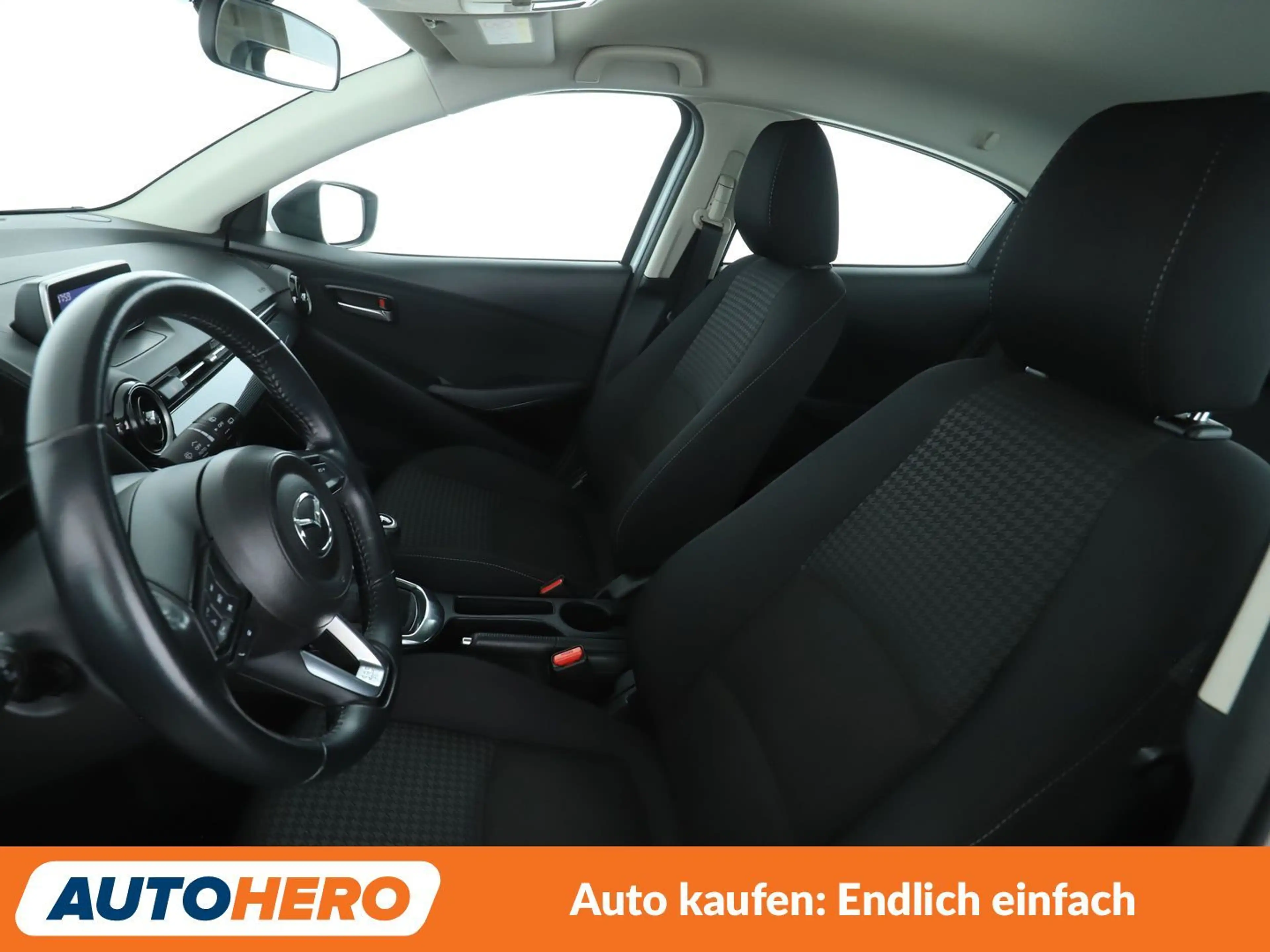 Mazda 2 1.5 Center-Line*TEMPO*PDC*SHZ* — photo 10