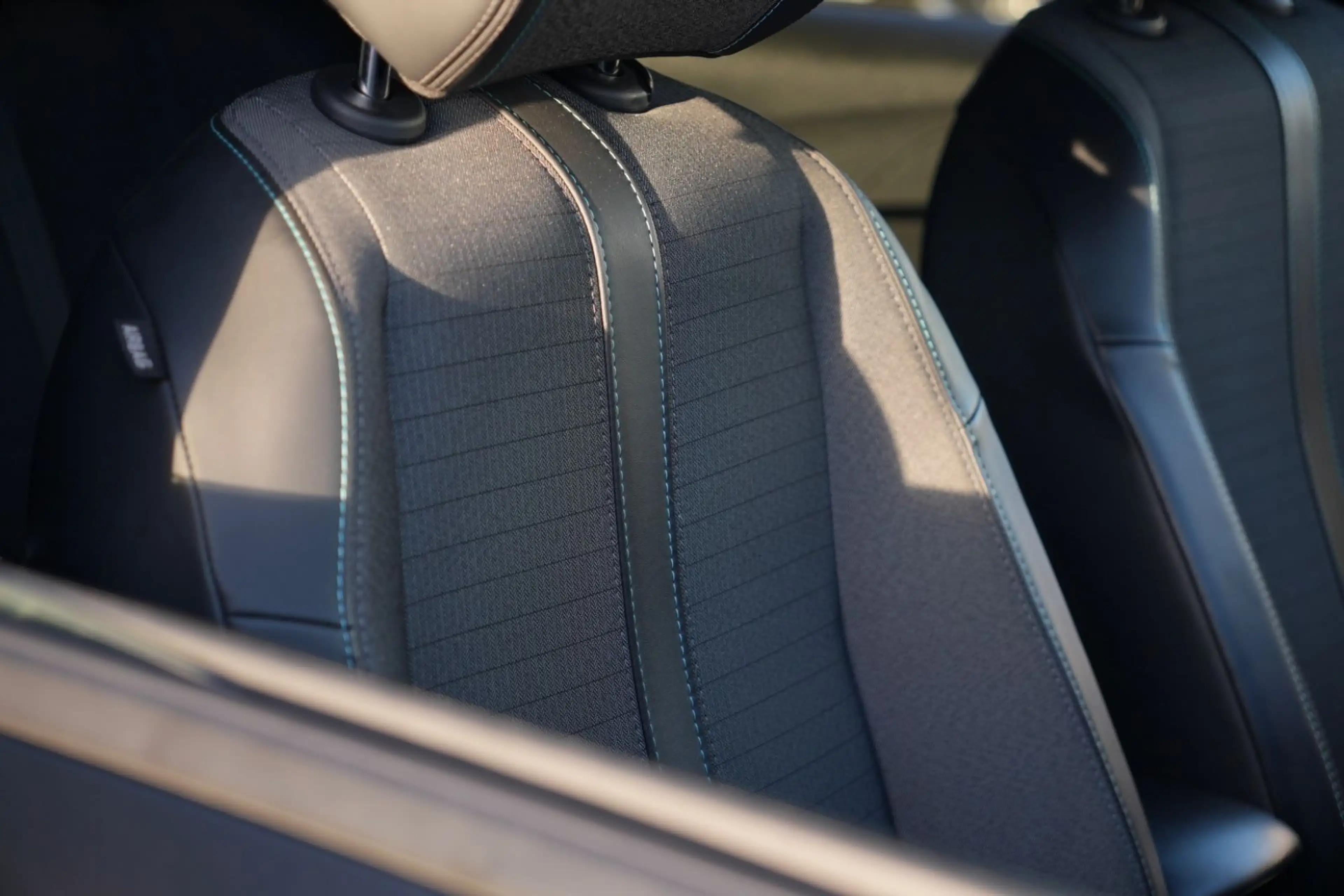 Peugeot 208 Allure Pack/KAMERA/NAVI/TÜV NEU/BLUETOOTH — photo 34