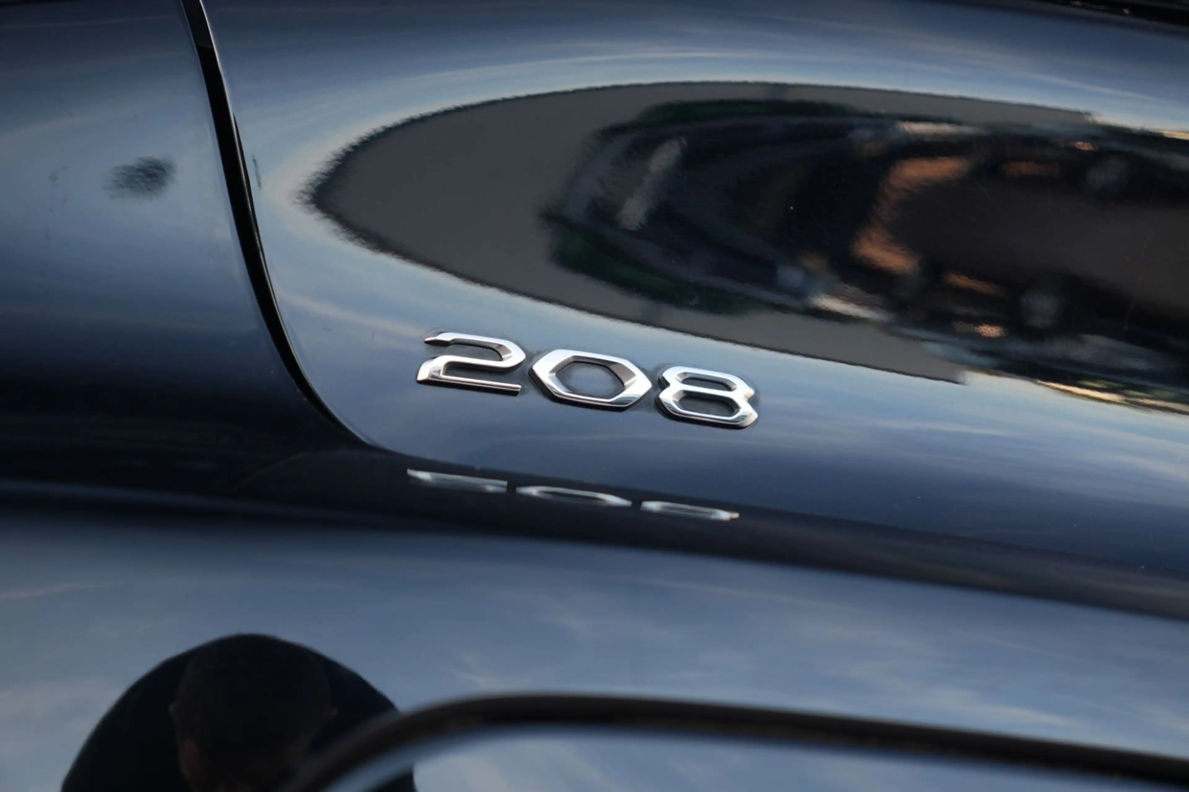 Peugeot 208 Allure Pack/KAMERA/NAVI/TÜV NEU/BLUETOOTH — photo 42
