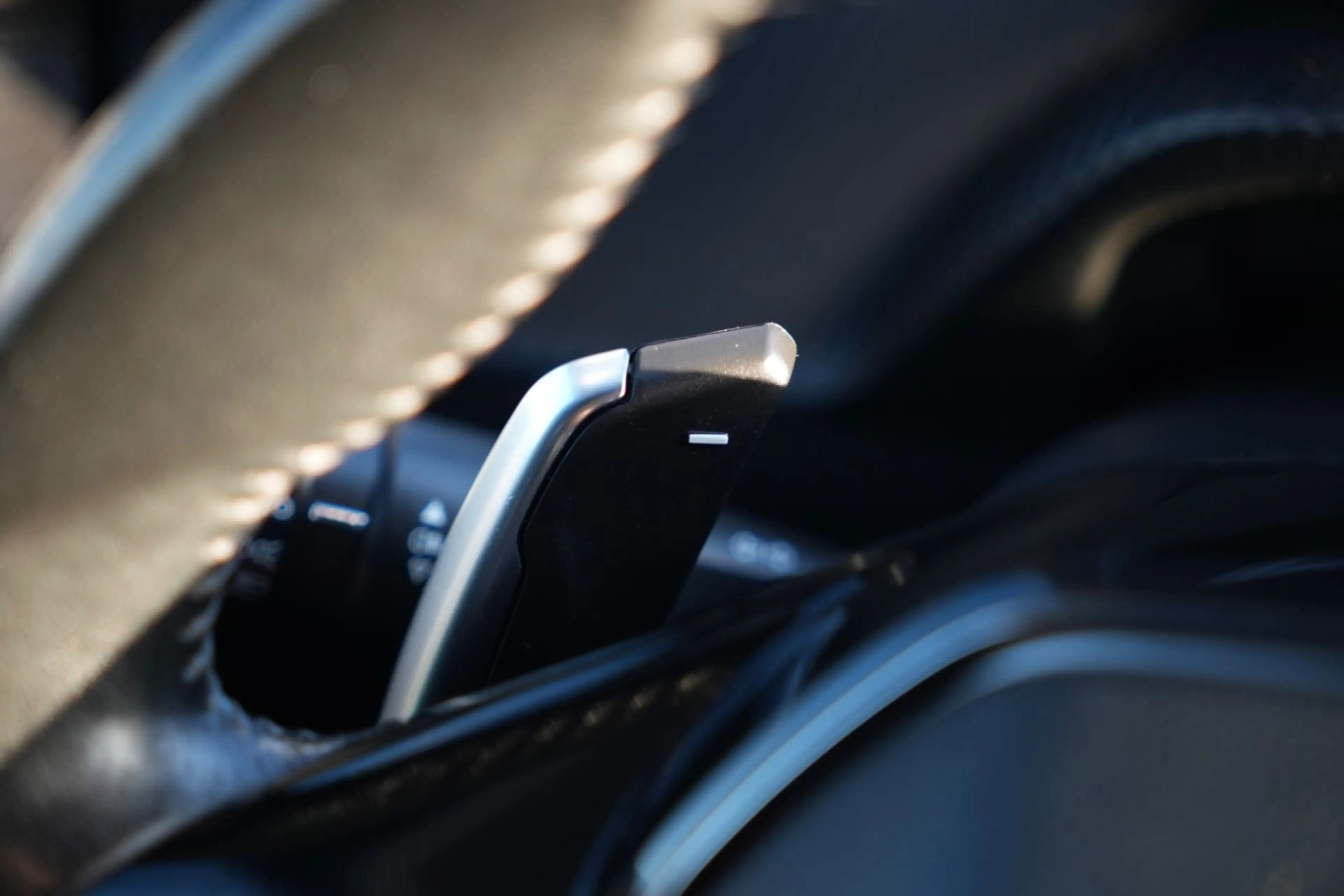 Peugeot 208 Allure Pack/KAMERA/NAVI/TÜV NEU/BLUETOOTH — photo 14