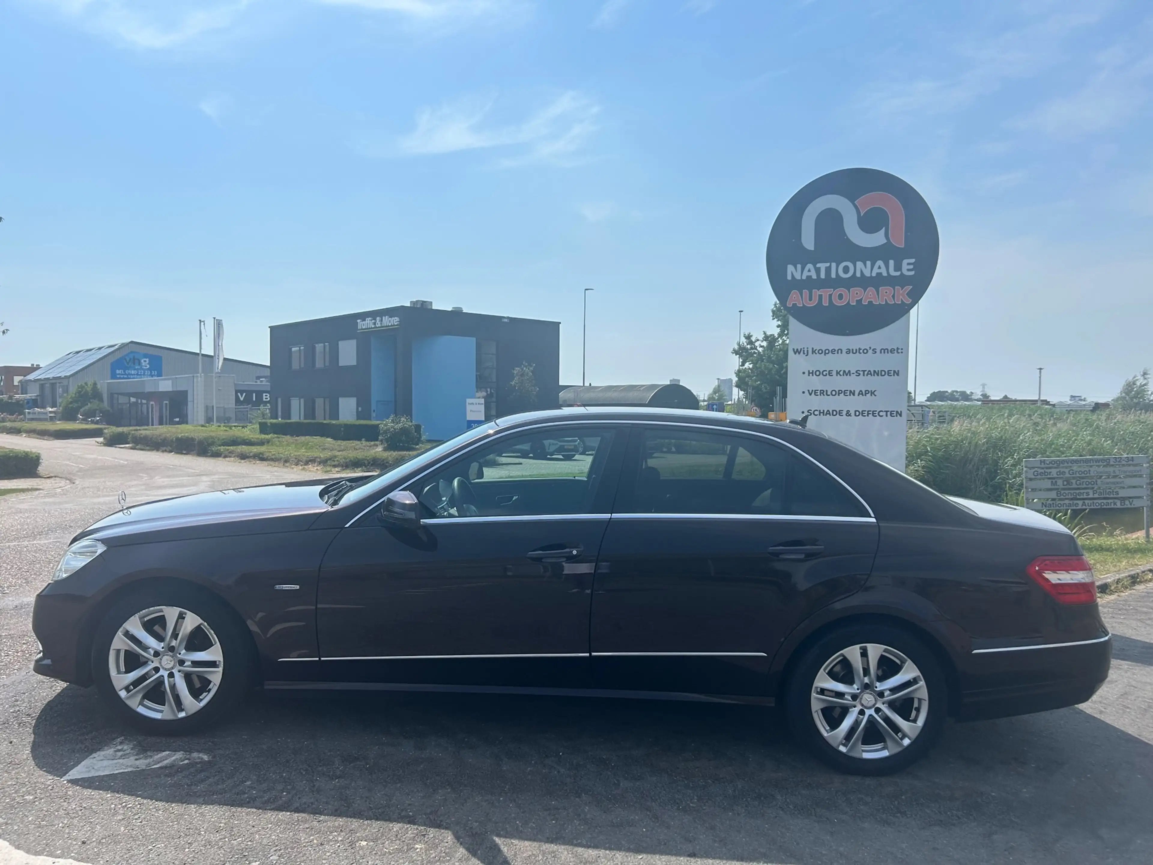 Mercedes-Benz E 250 | 2010 | CDI Business Class Avantgarde | Automaat — photo 2