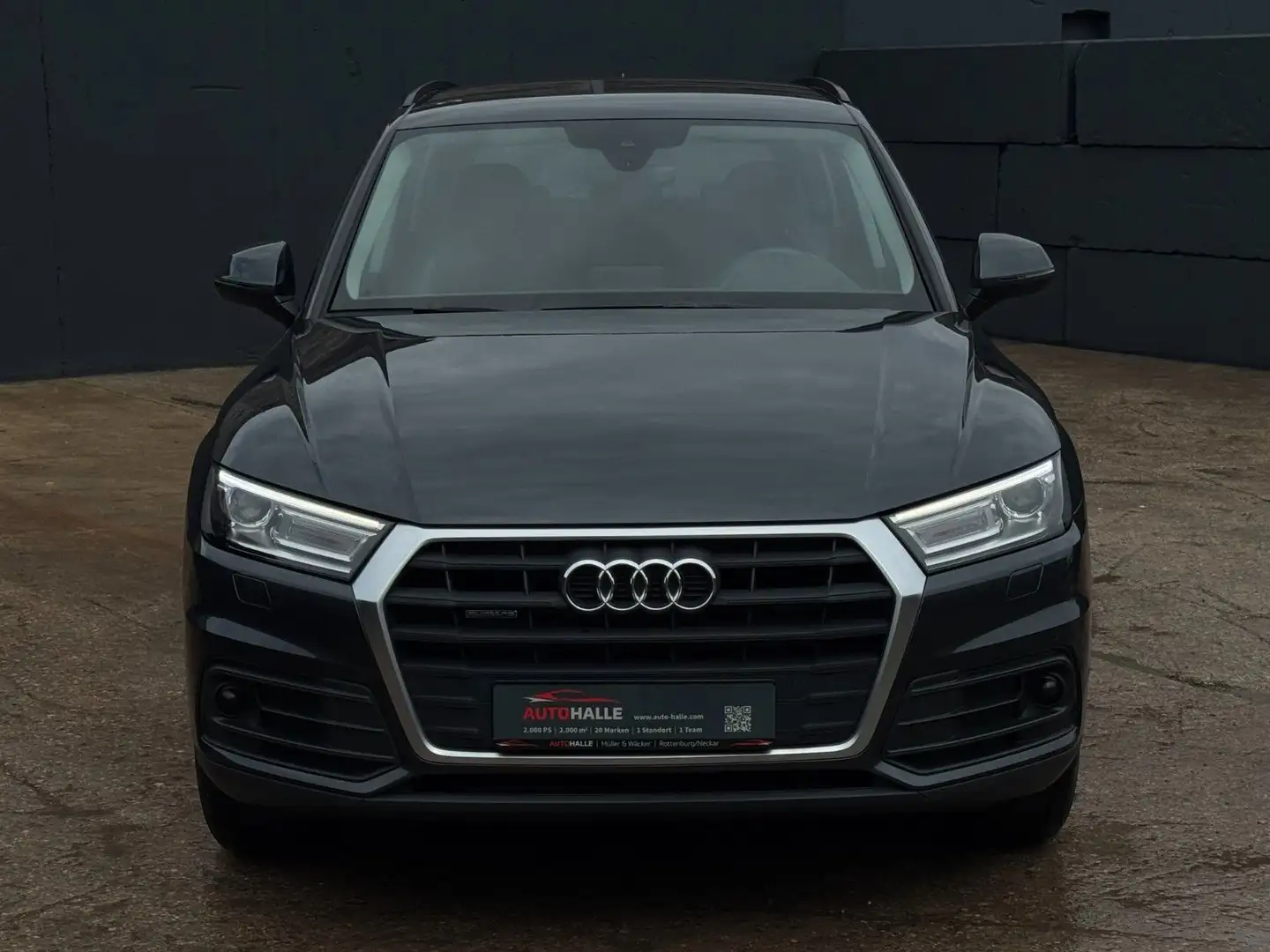 Audi Q5 2.0 TFSI quattro basis Leder Kamera SHZ ACC Grau - 2