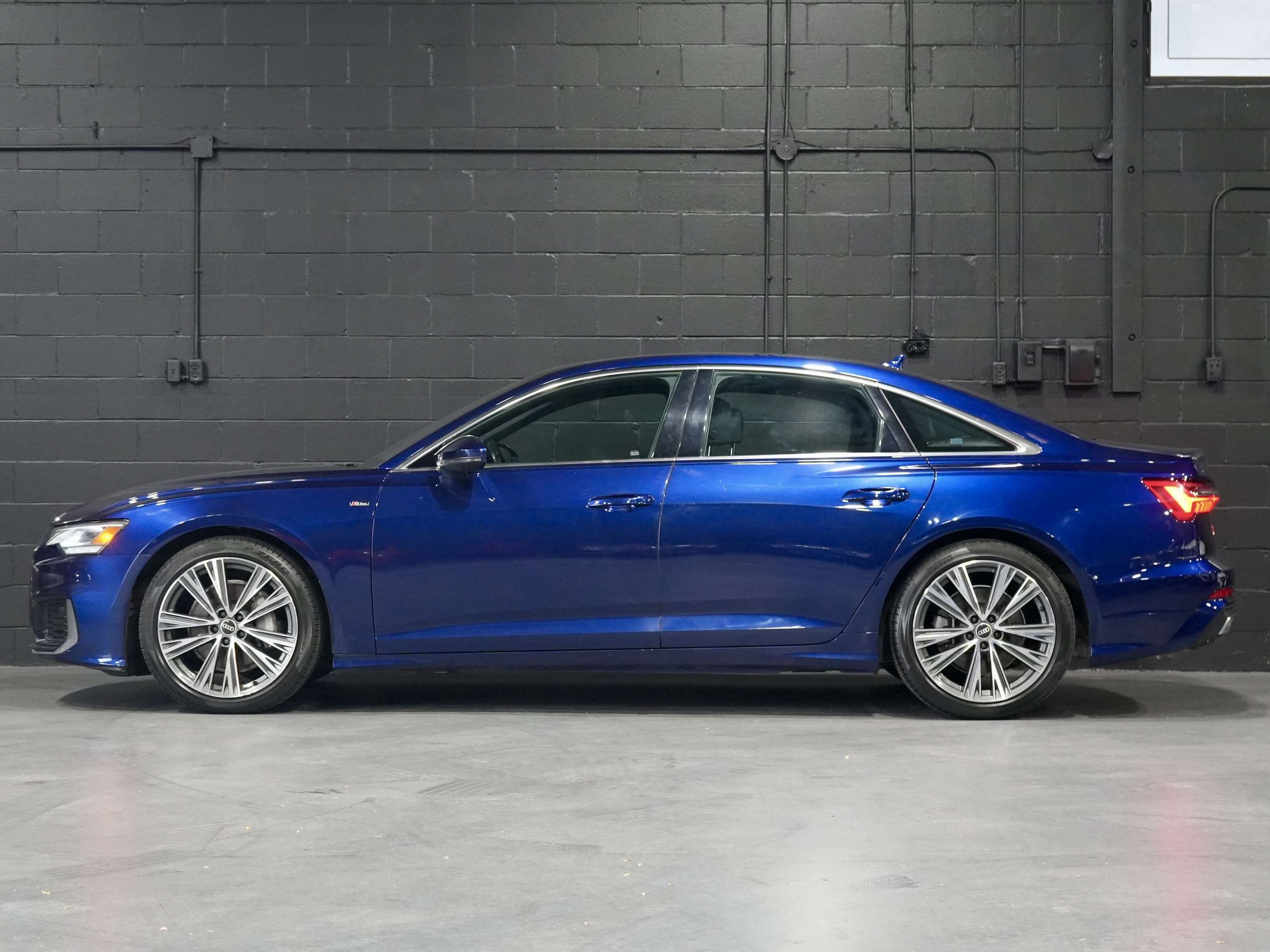 2021 Audi A6 Premium/ S LINE/ROOF/CARPLAY/DRIVE ASSIST/PARK AID alt 4