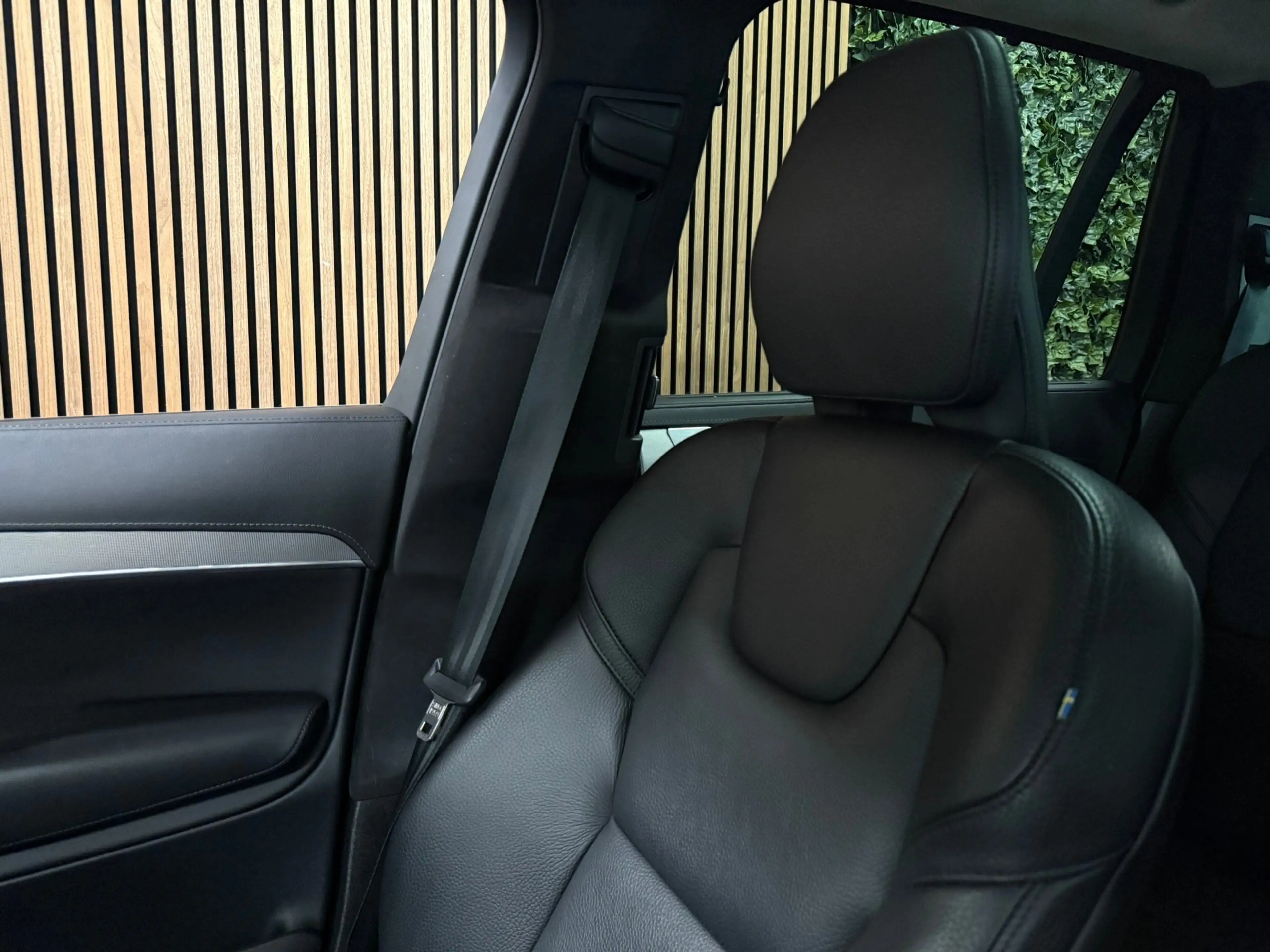 Volvo XC90 T8 AWD Recharge Ultra Ultimate Bright | Bowers & W — photo 39