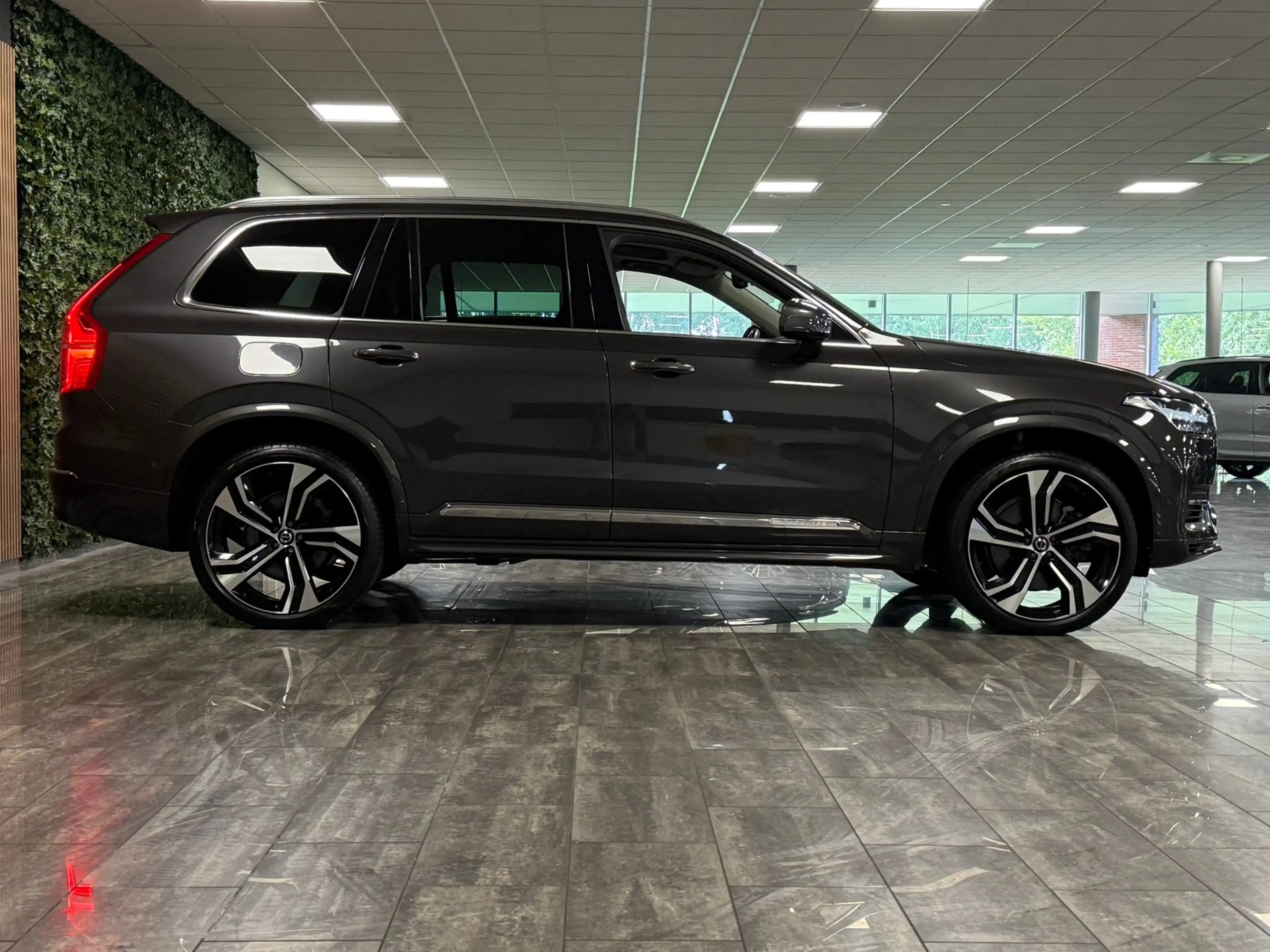 Volvo XC90 T8 AWD Recharge Ultra Ultimate Bright | Bowers & W — photo 8