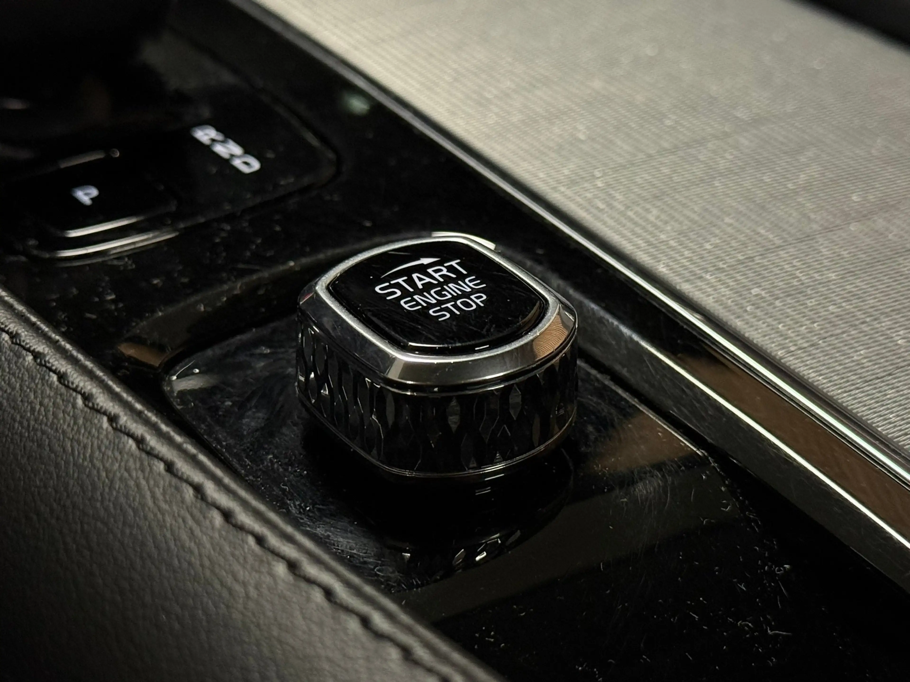 Volvo XC90 T8 AWD Recharge Ultra Ultimate Bright | Bowers & W — photo 40