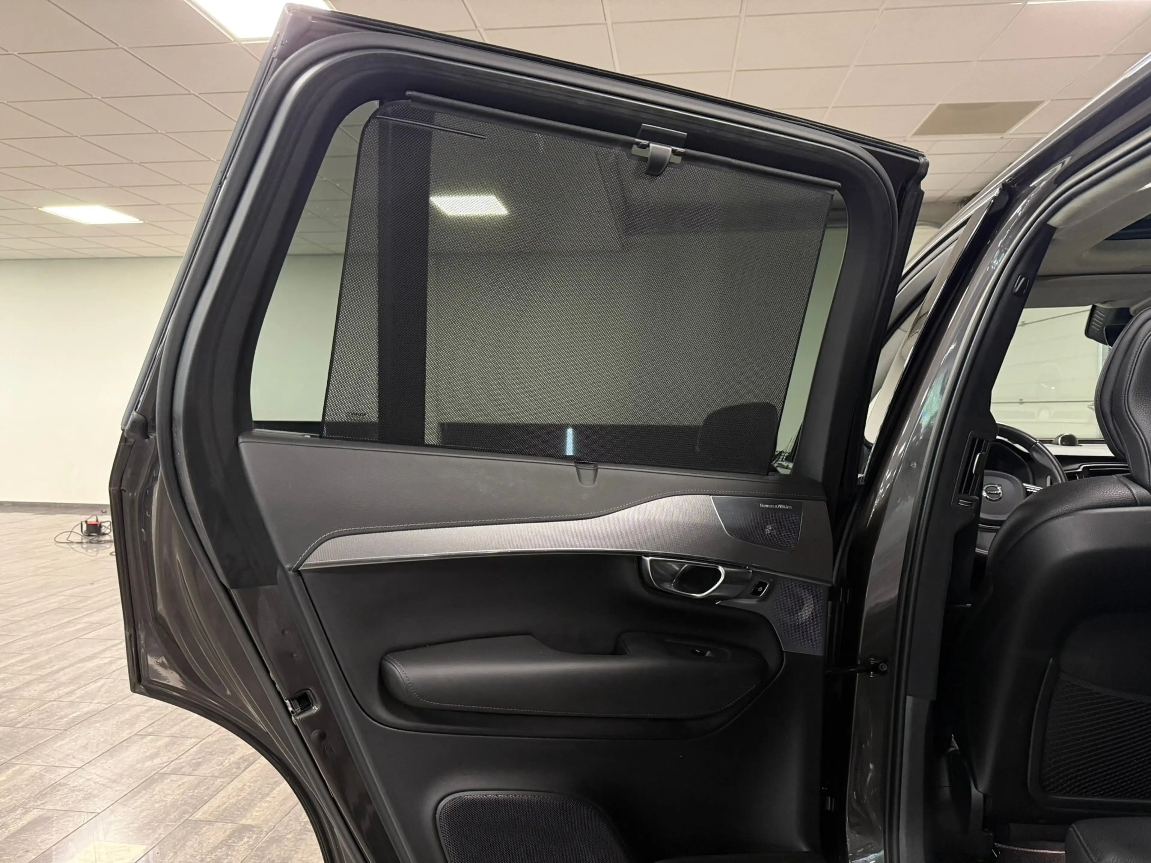 Volvo XC90 T8 AWD Recharge Ultra Ultimate Bright | Bowers & W — photo 14
