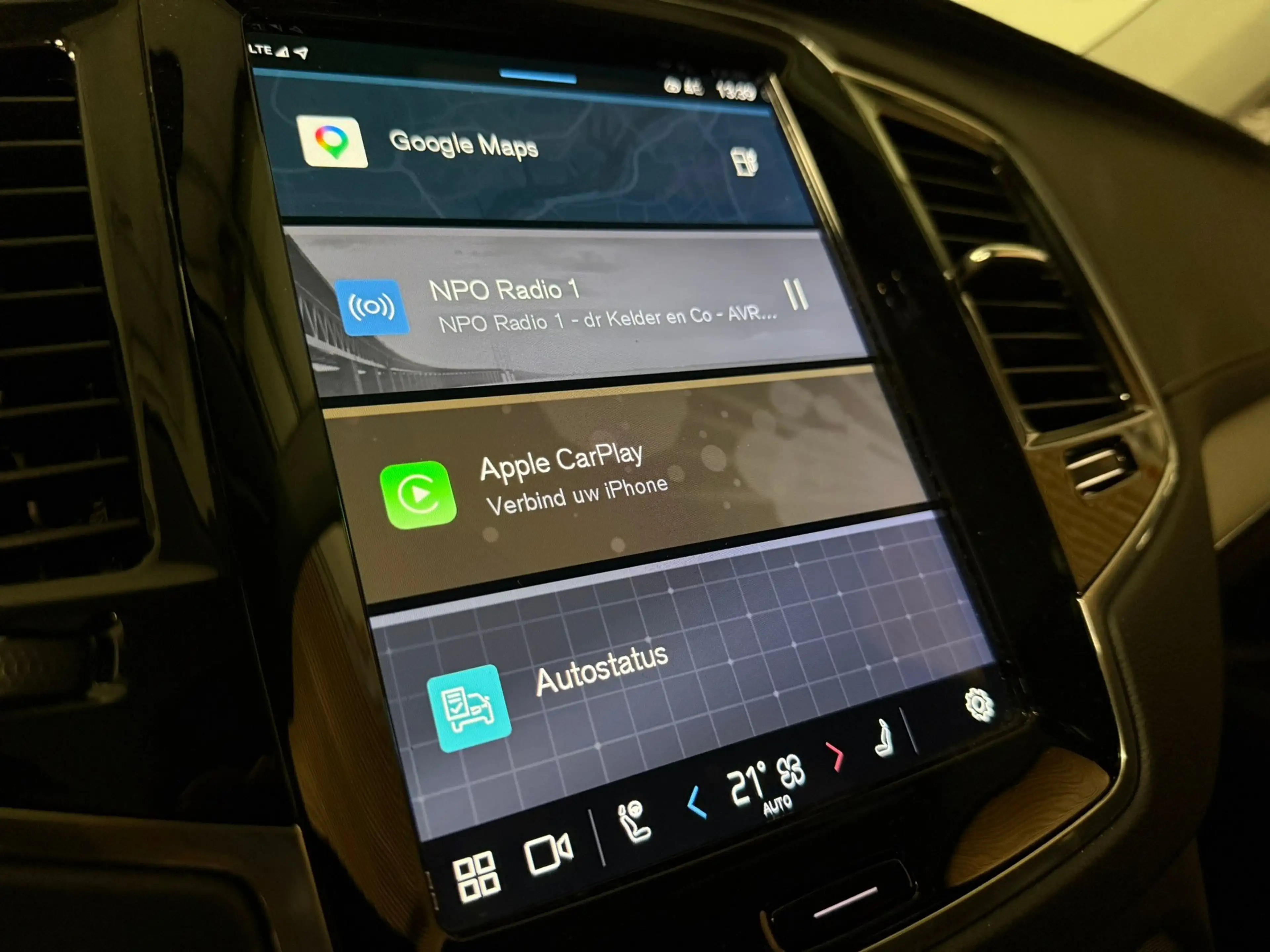 Volvo XC90 T8 AWD Recharge Ultra Ultimate Bright | Bowers & W — photo 25