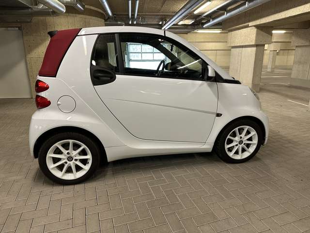 Imagine smart forTwo cabrio softouch passion micro hybrid drive Klima