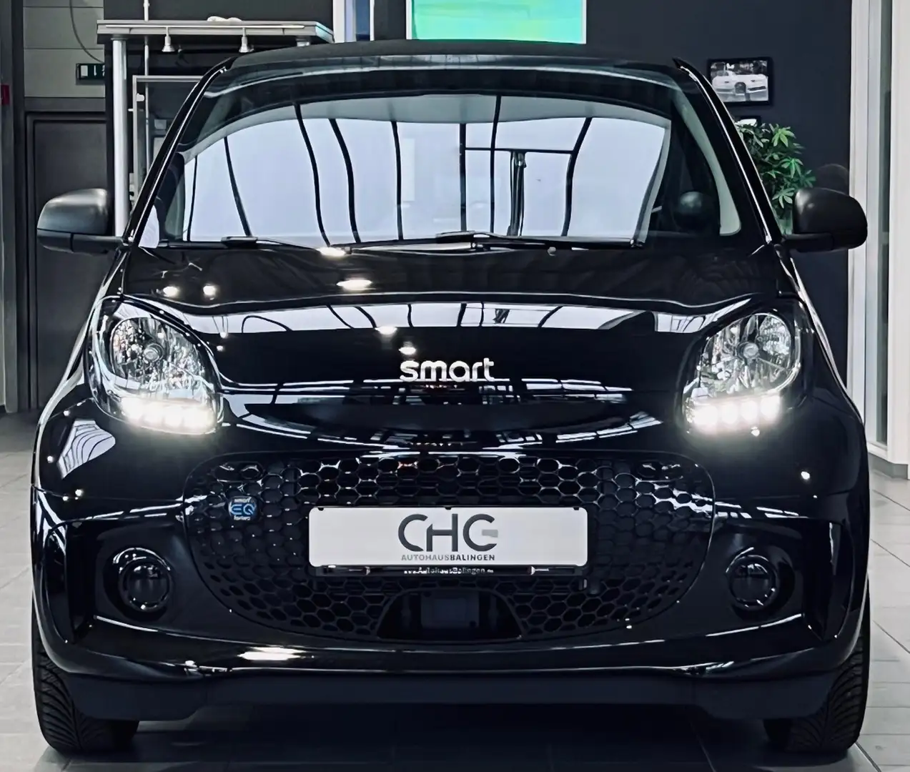 smart forTwo coupe electric drive EQ|SHZ|TEMPOMAT|DAB Noir - 2