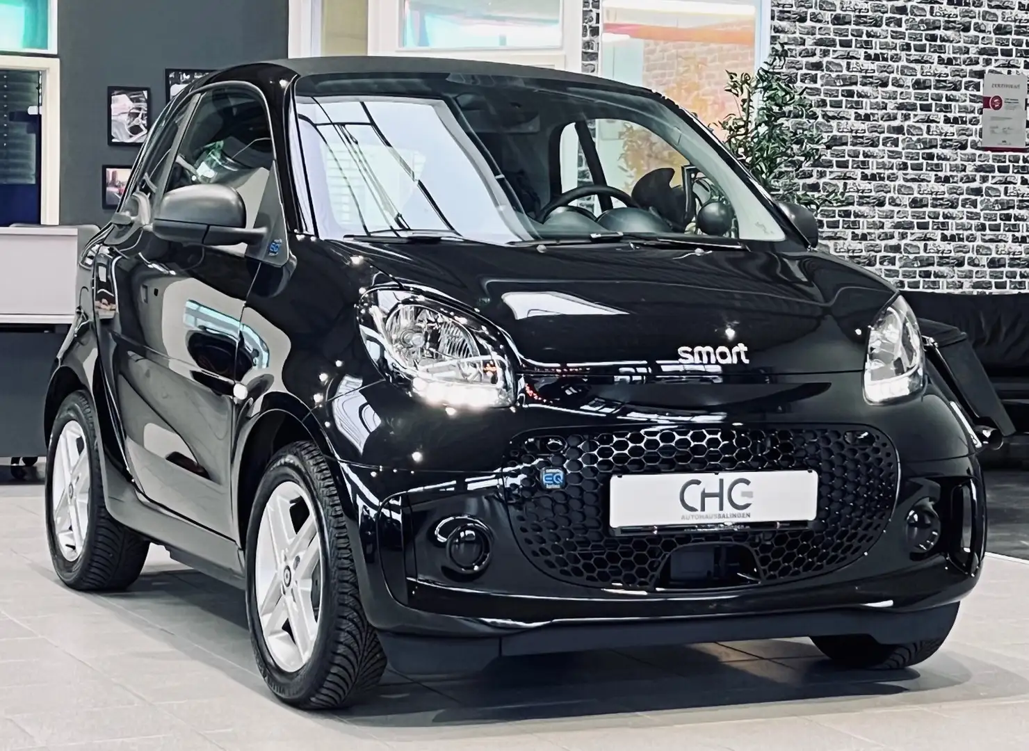 smart forTwo coupe electric drive EQ|SHZ|TEMPOMAT|DAB Czarny - 1